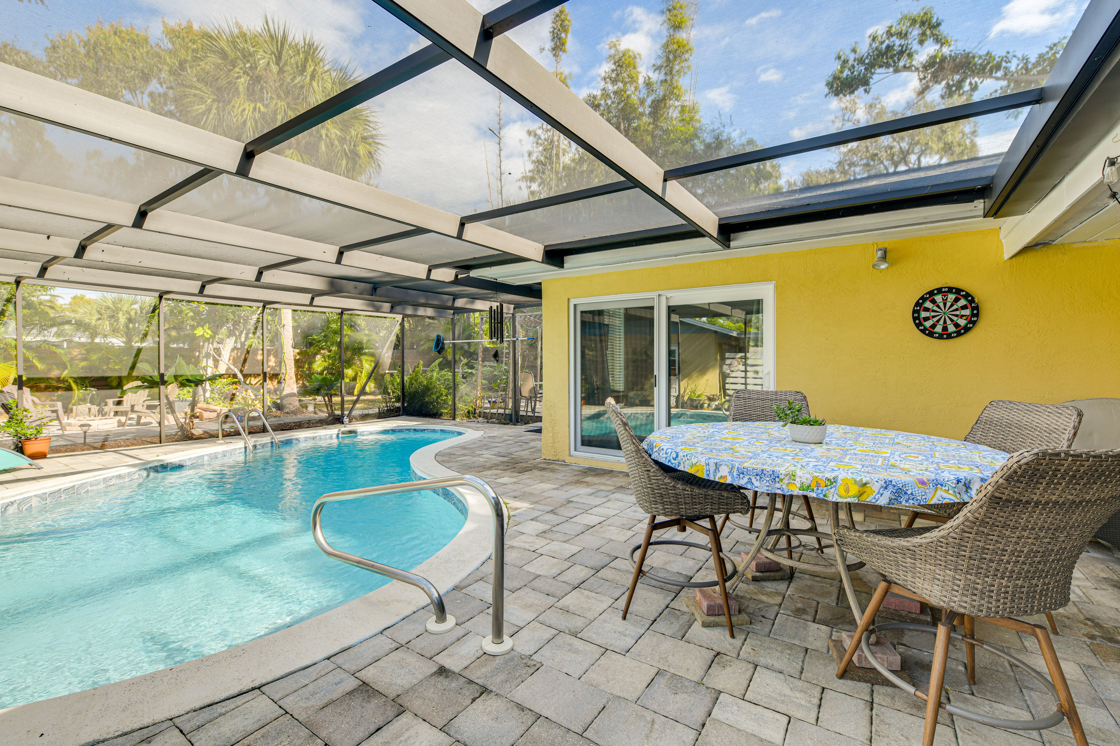 Shared Patio | Gas Grill | Dining Area | Lounge Seating