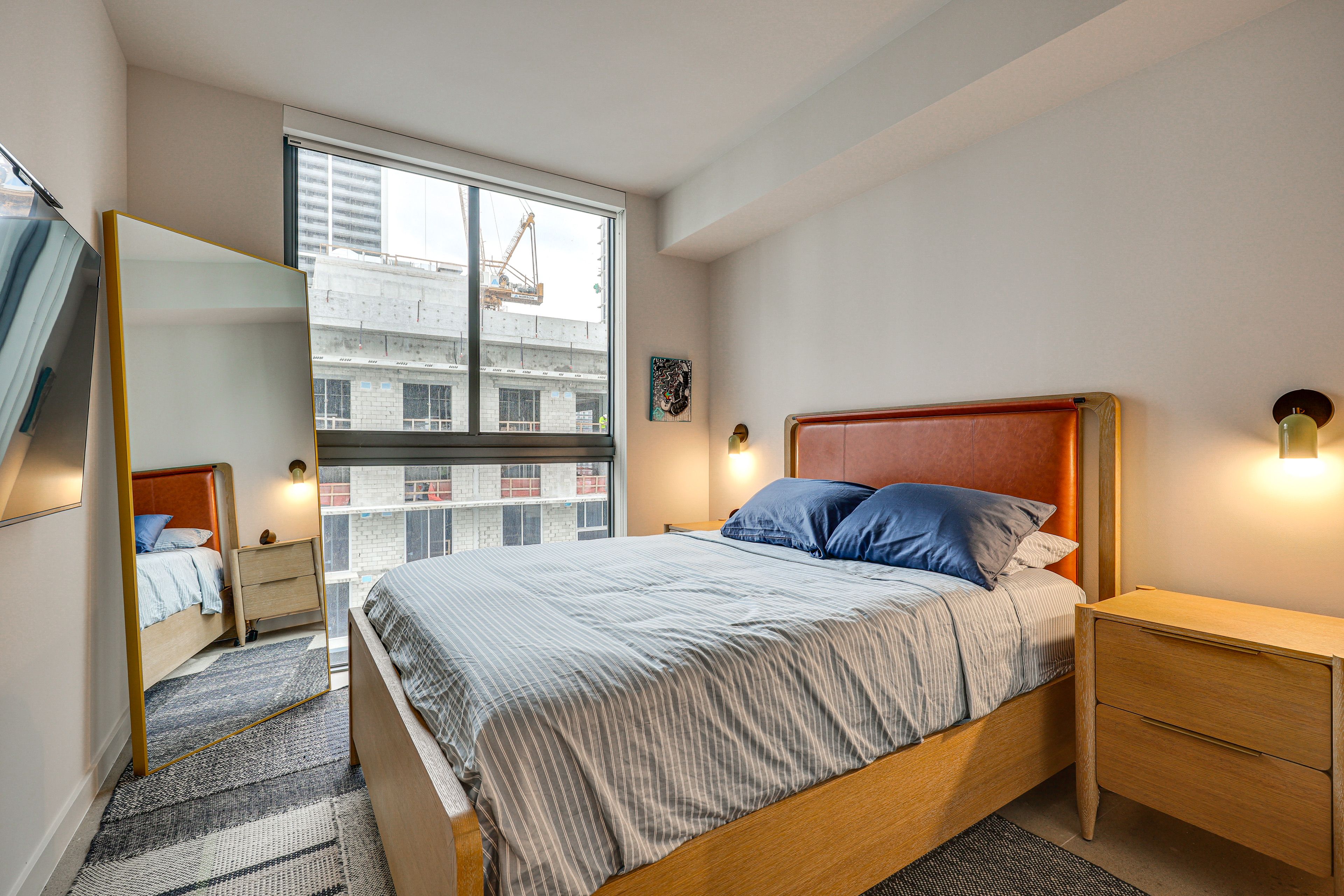 Bedroom 2 | Queen Bed