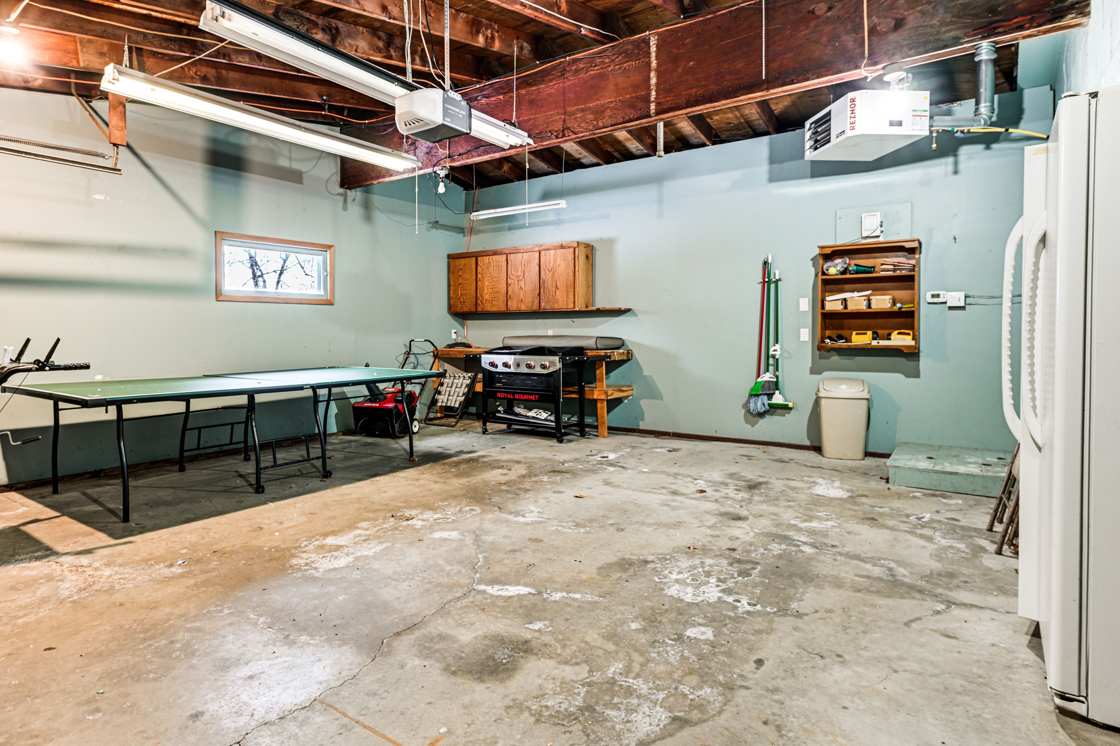 Garage Interior | Ping-Pong Table