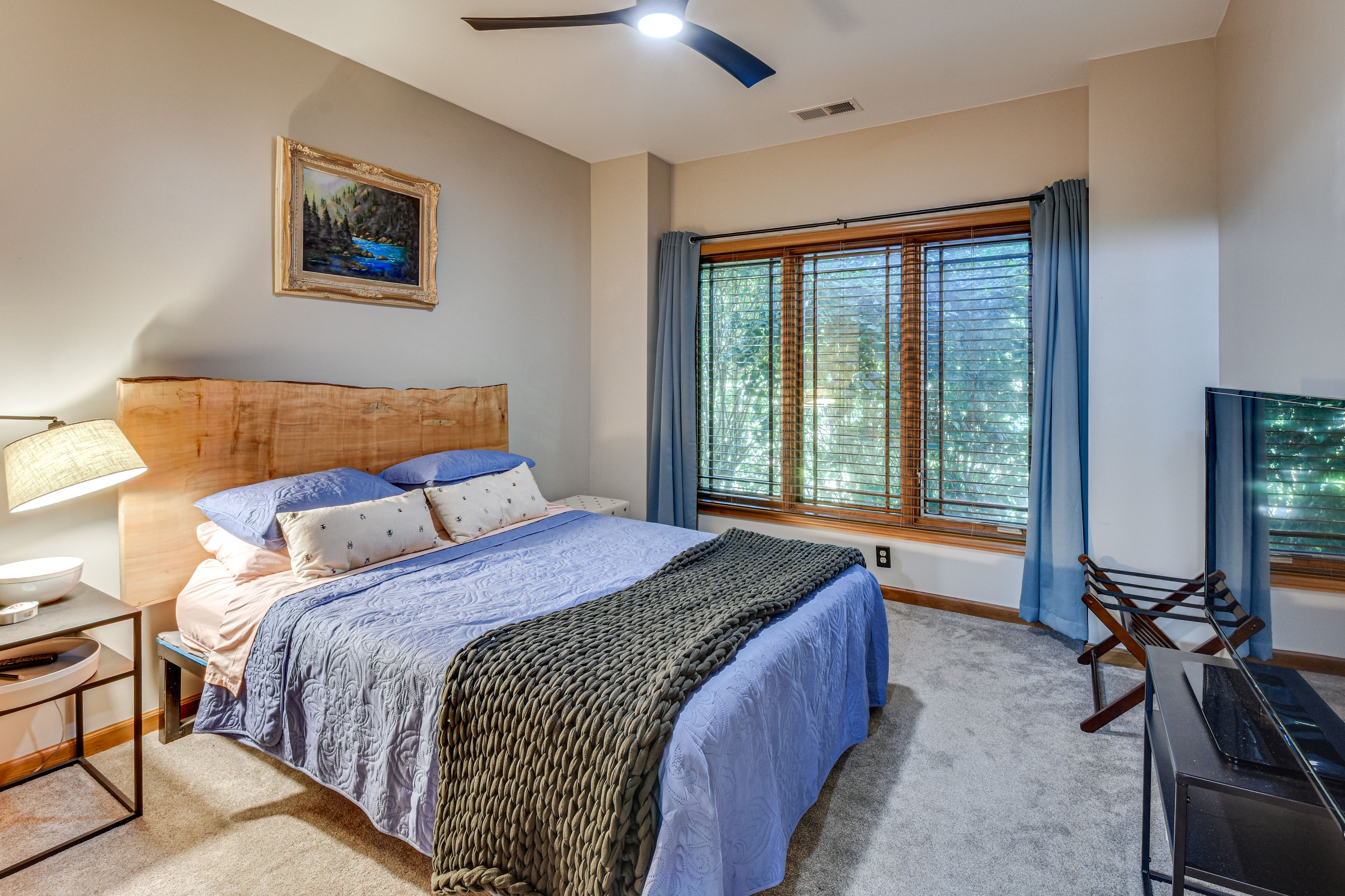 Bedroom 2 | King Bed | Main Level