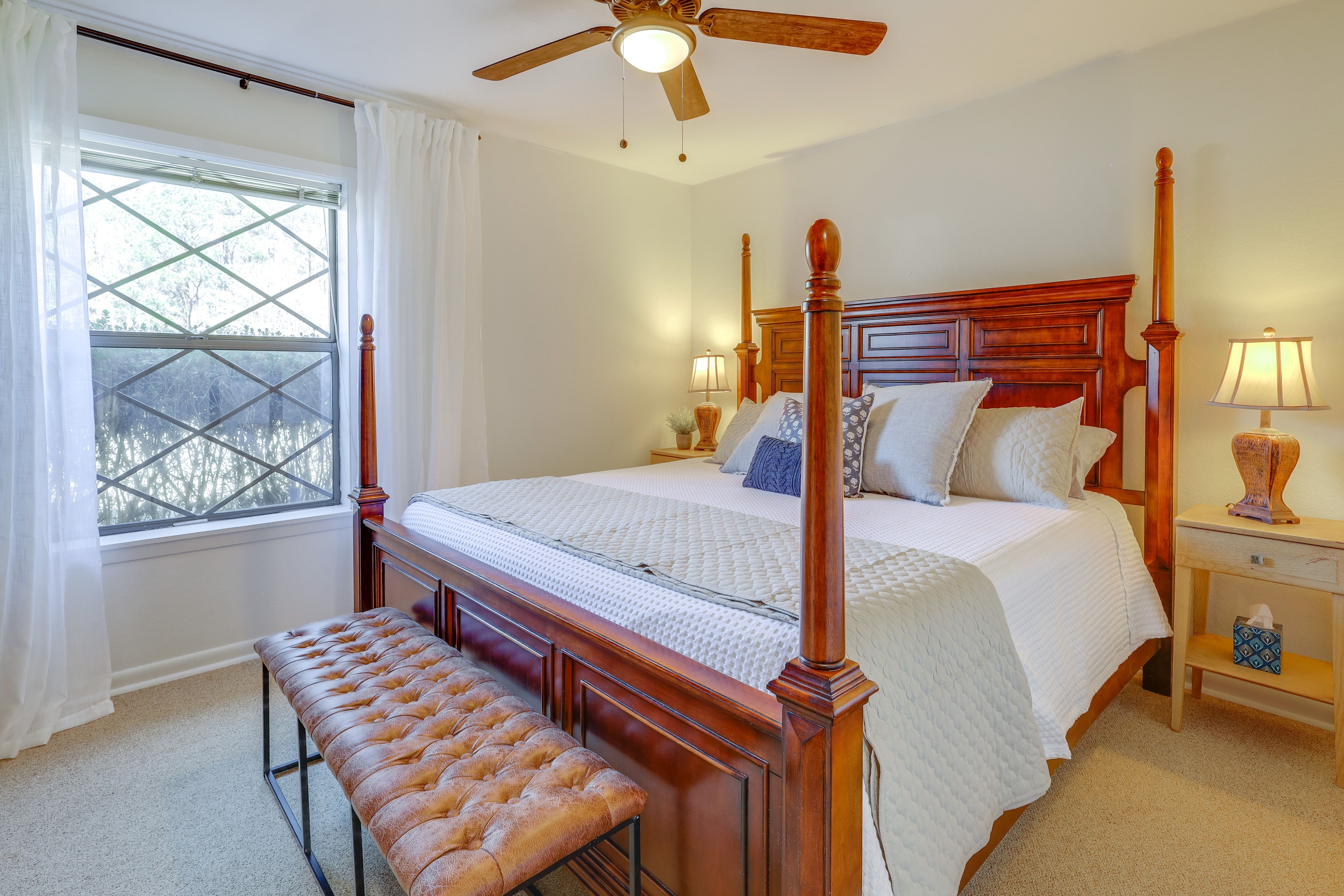 Bedroom 2 | King Bed