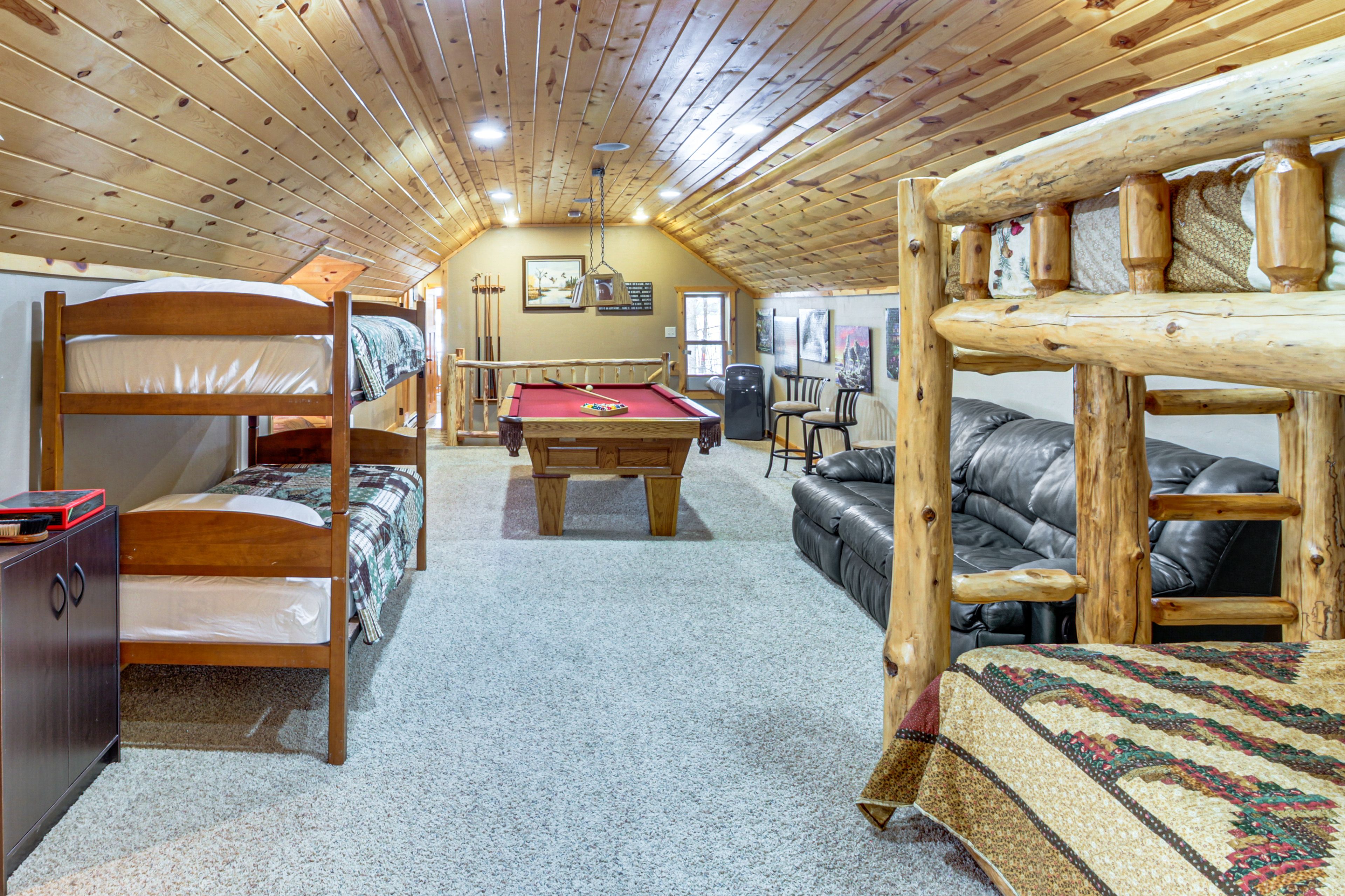 Game Room | Upper Level | 2 Full Beds | 2 Twin Bunk Beds | Pool Table