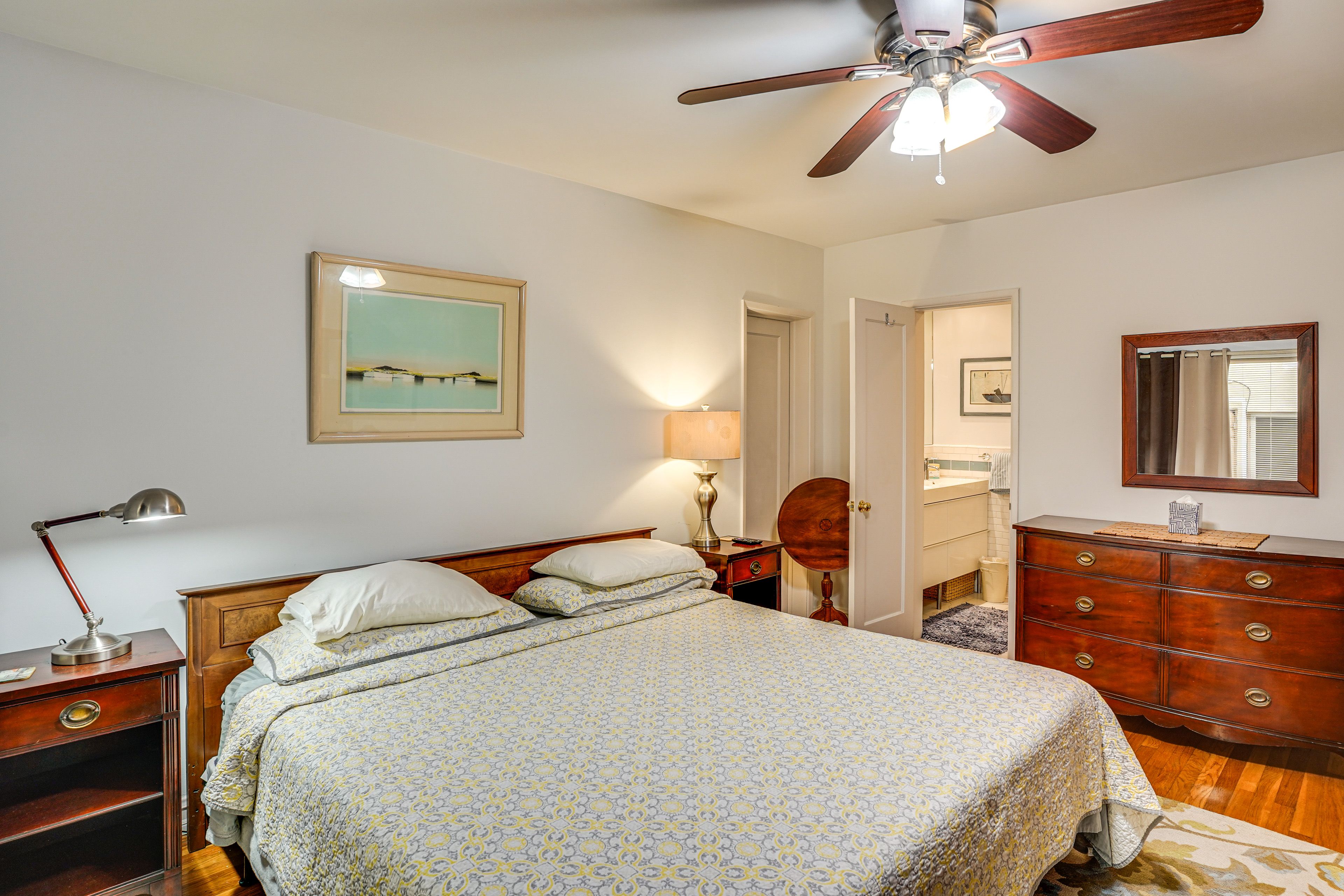 Bedroom 2 | King Bed