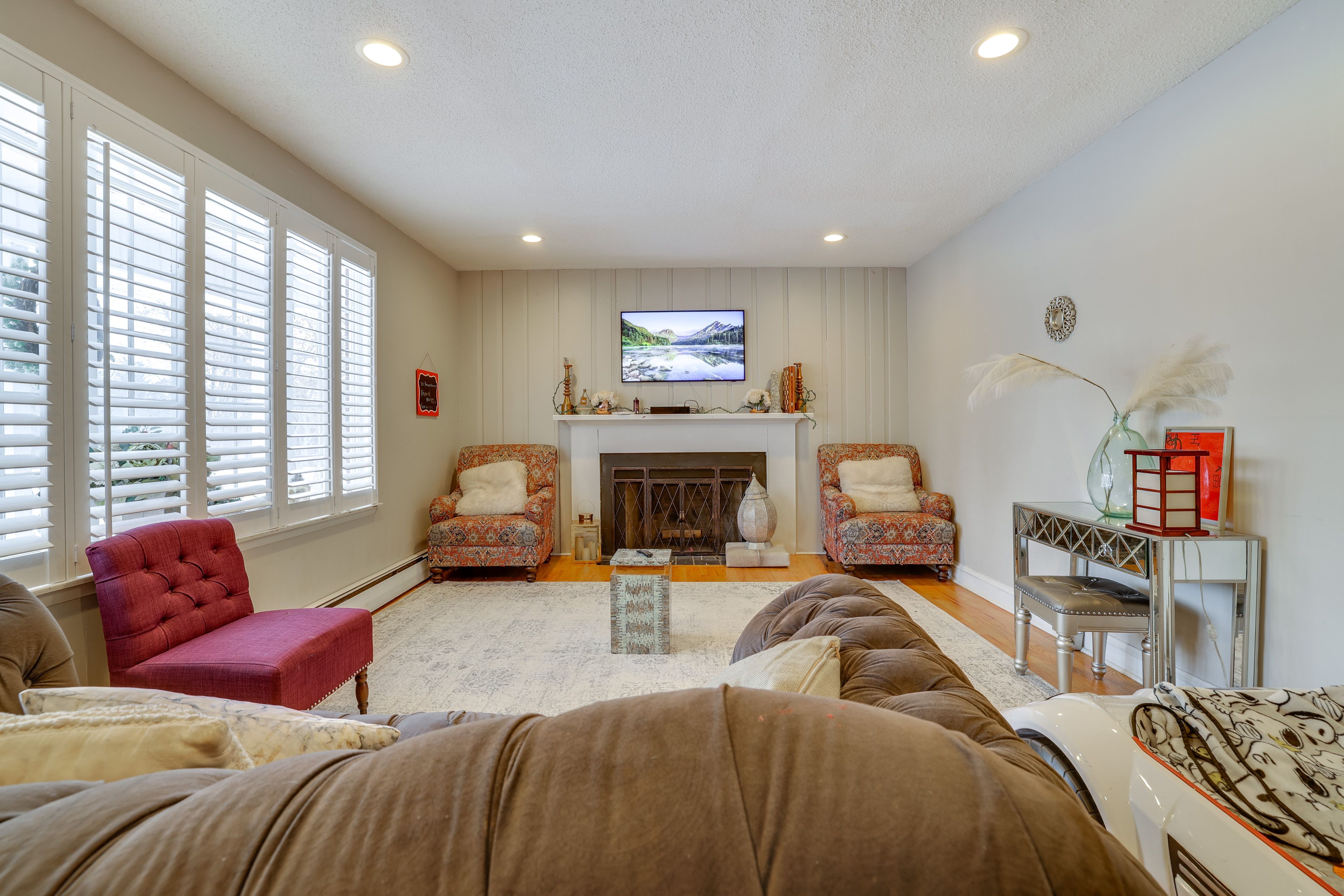 Bloomfield Vacation Rental | 3BR | 2BA | 2,300 Sq Ft | Stairs Required