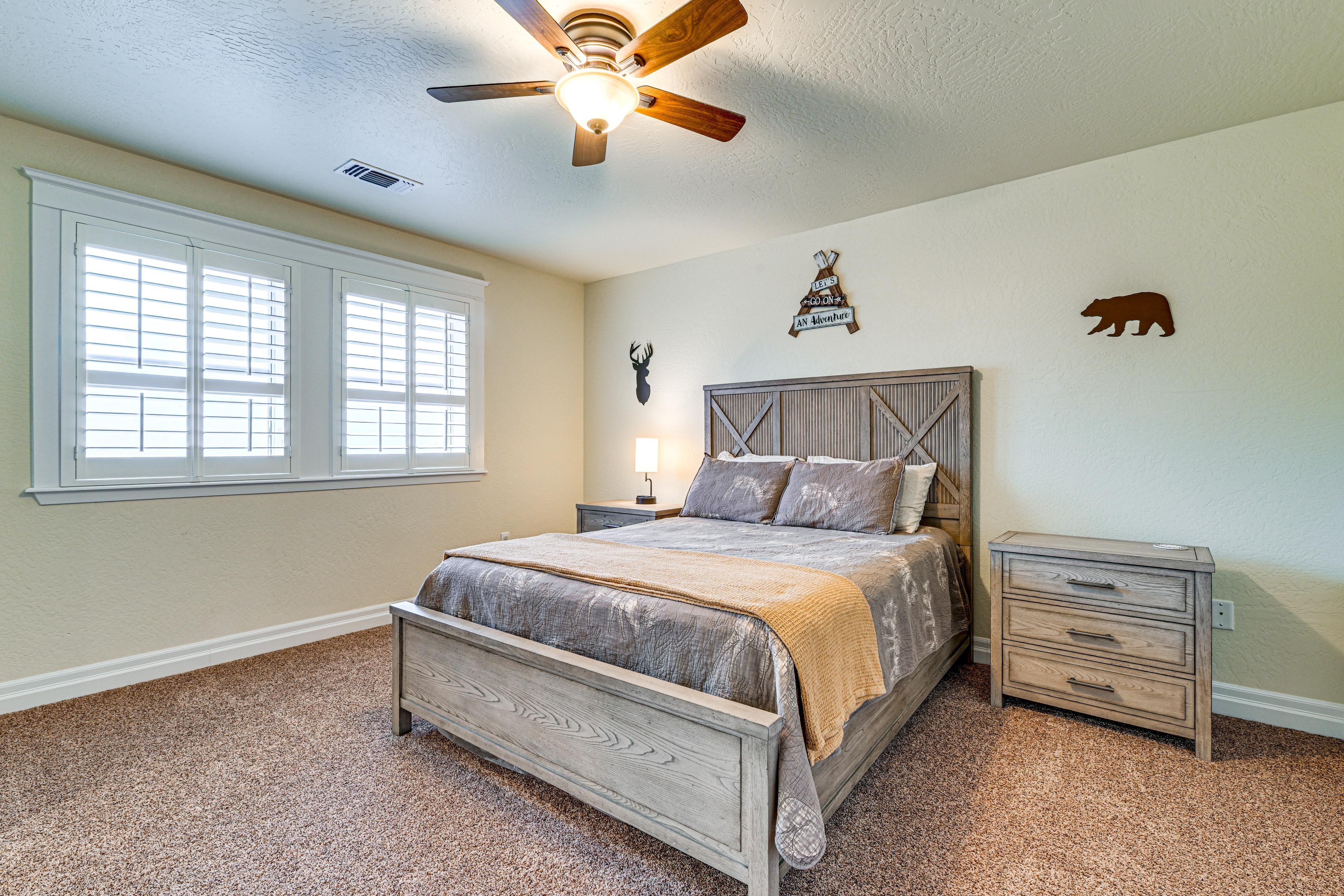 Bedroom 4 | Queen Bed | 2nd Floor