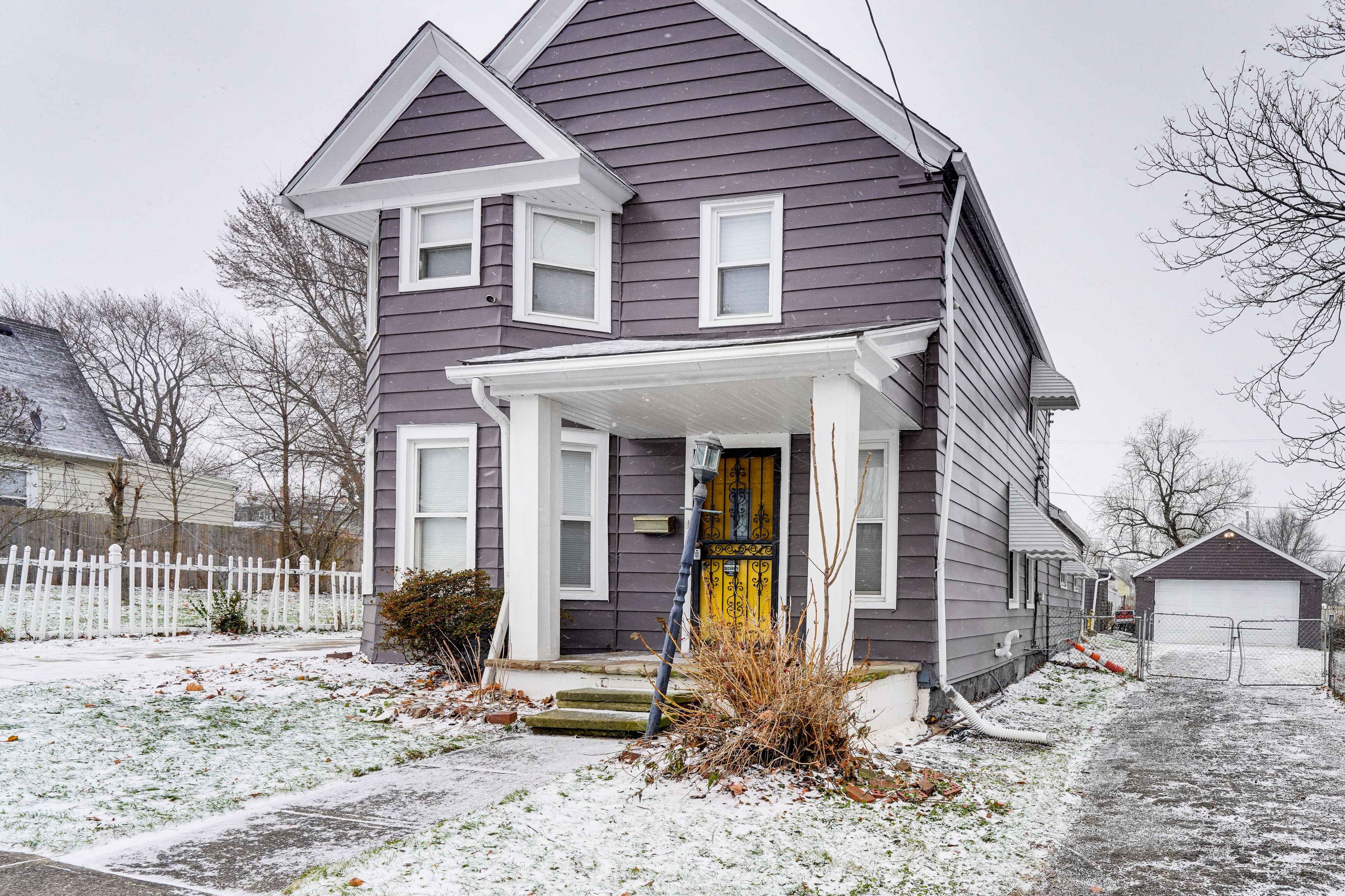 Parking | Driveway (1 Vehicle)