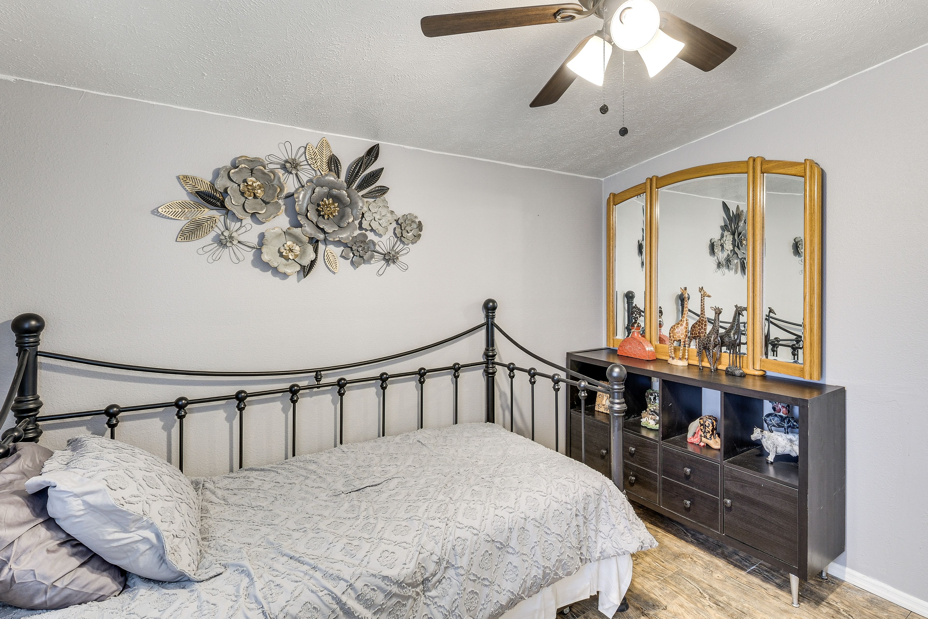 Bedroom 5 | Twin Bed