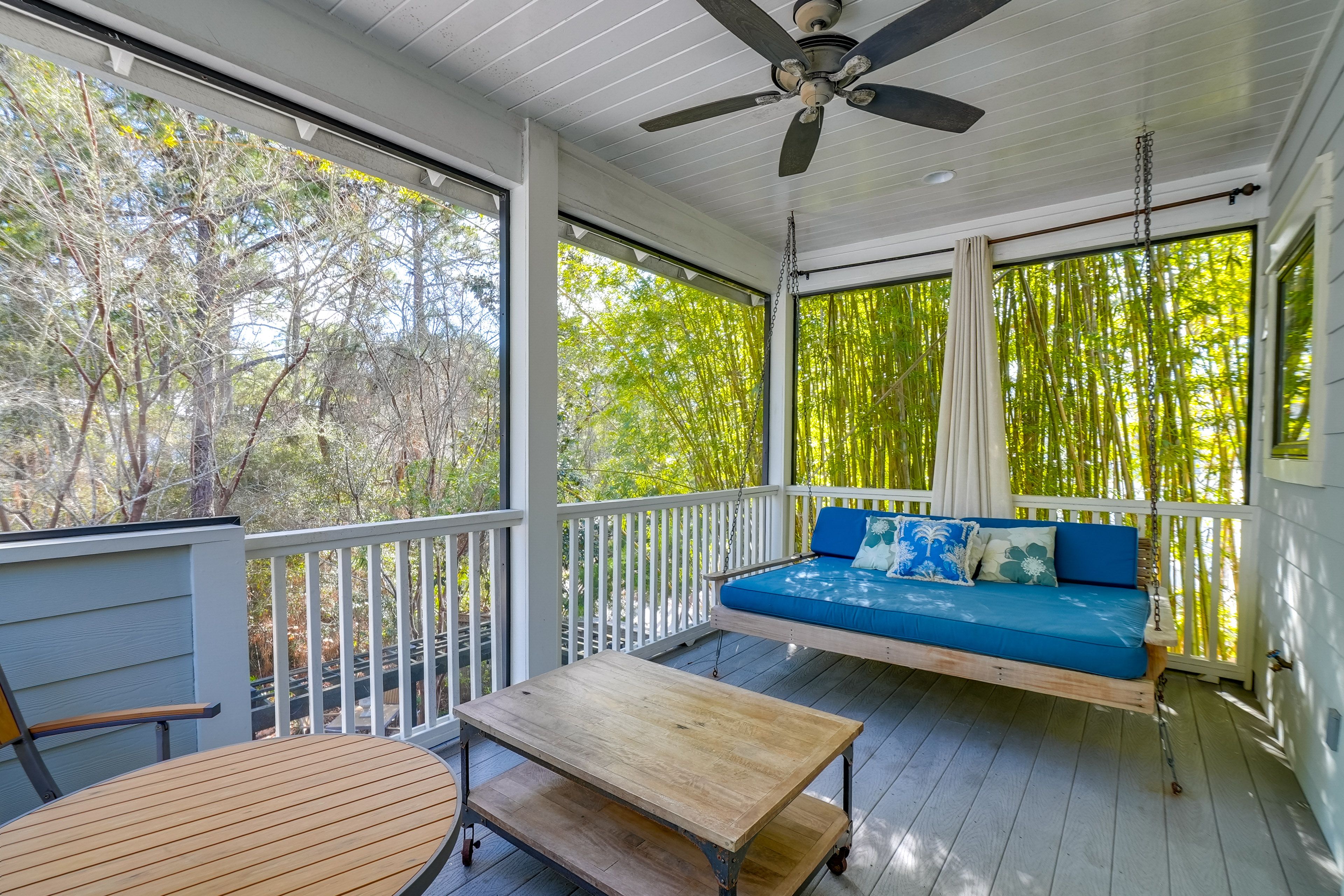 Santa Rosa Beach Vacation Rental | 5BR | 3.5BA | 3,200 Sq Ft | 1 Step to Enter