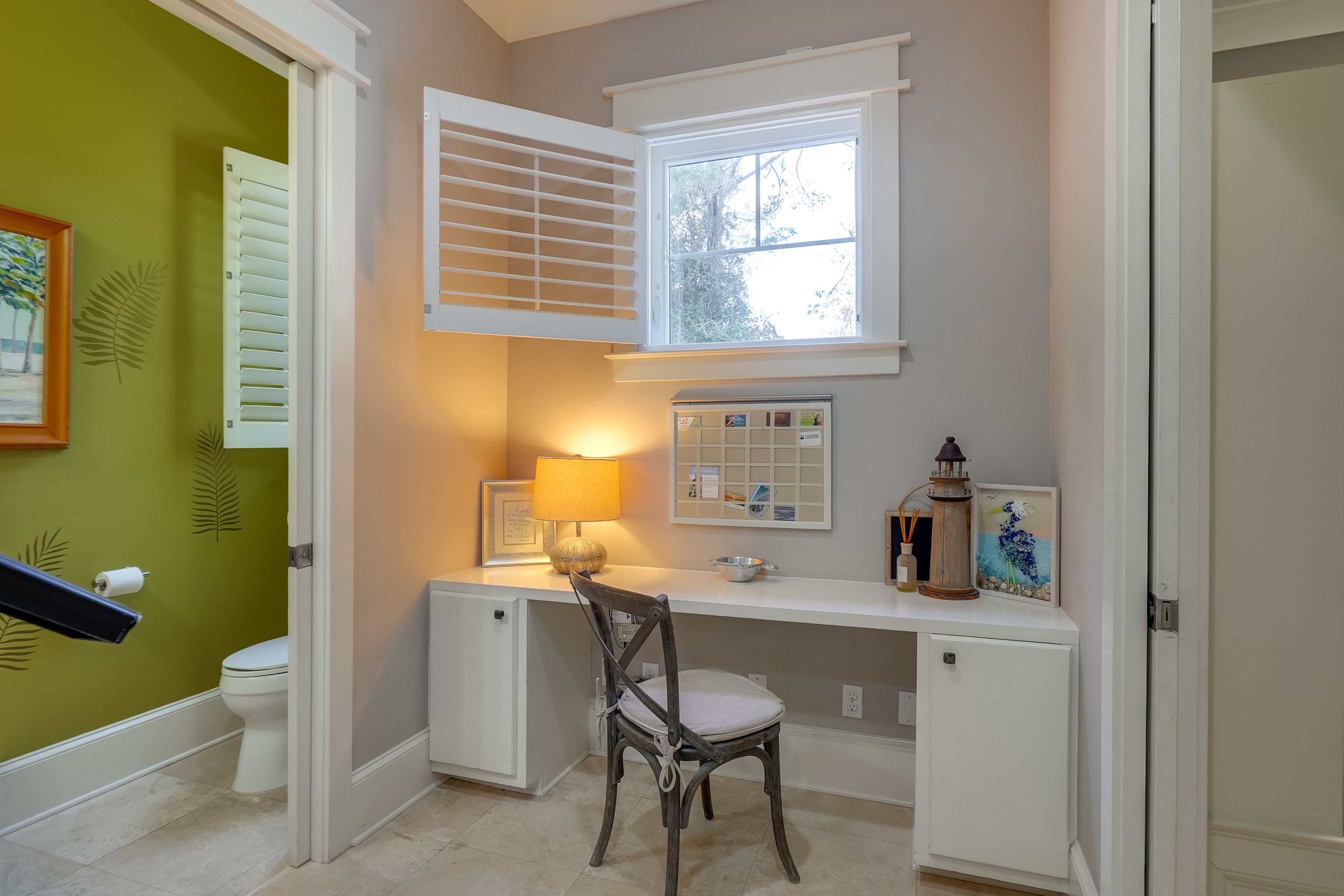 Half Bath | 1st Floor