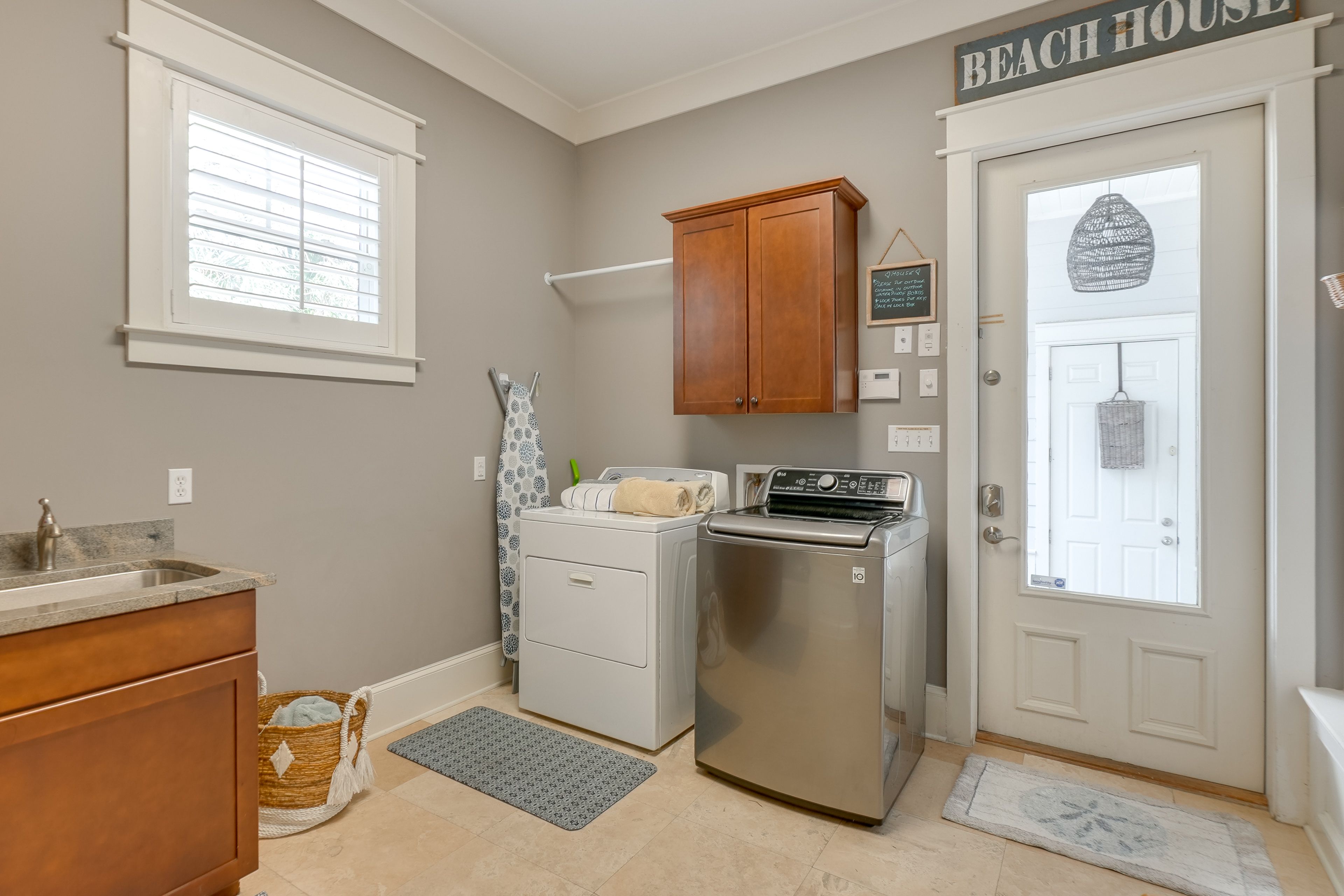 Laundry Room | 1st Floor