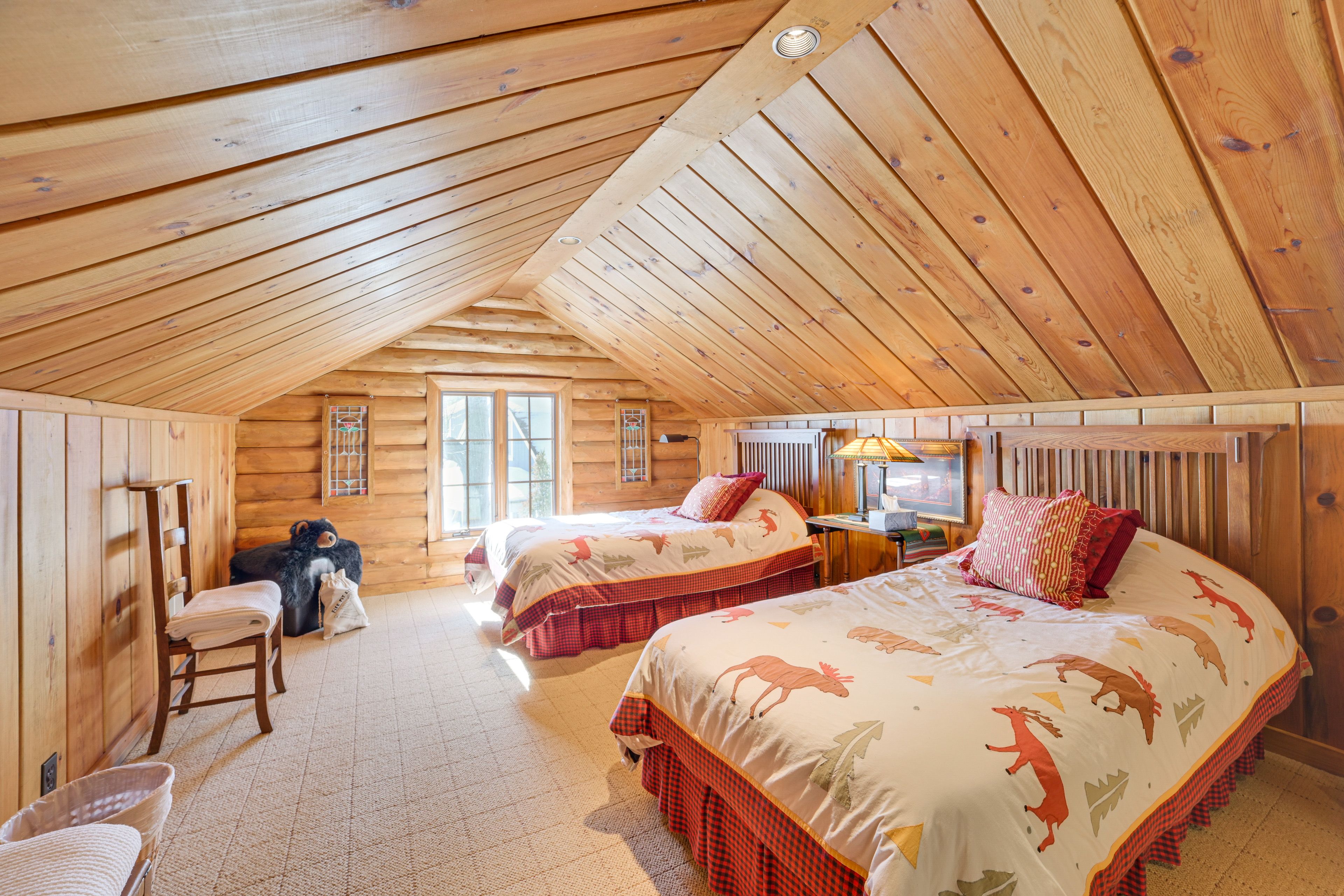 Bedroom 3 (Loft) | 2 Twin Beds