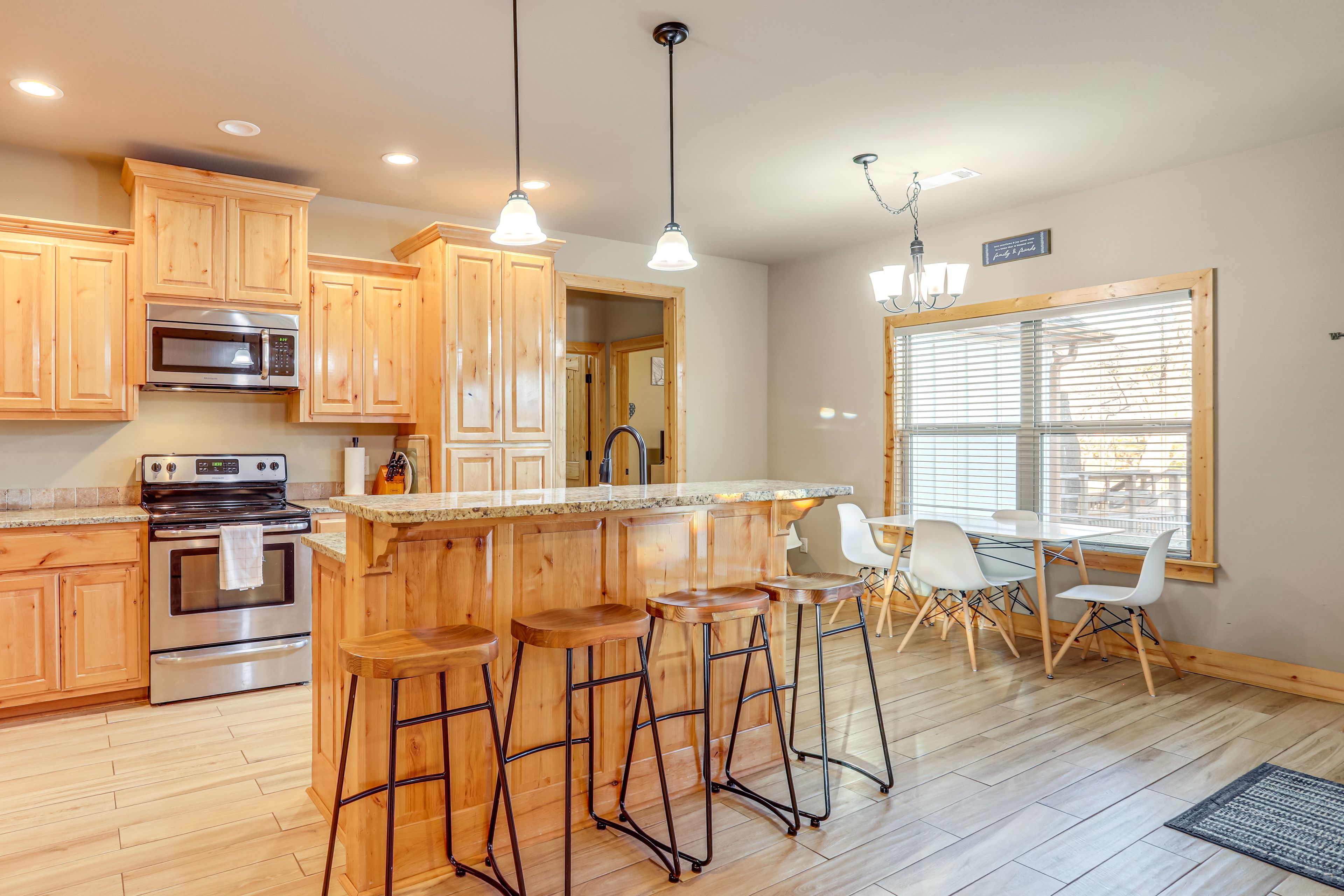 Back Dining Table | Breakfast Bar | Kitchen