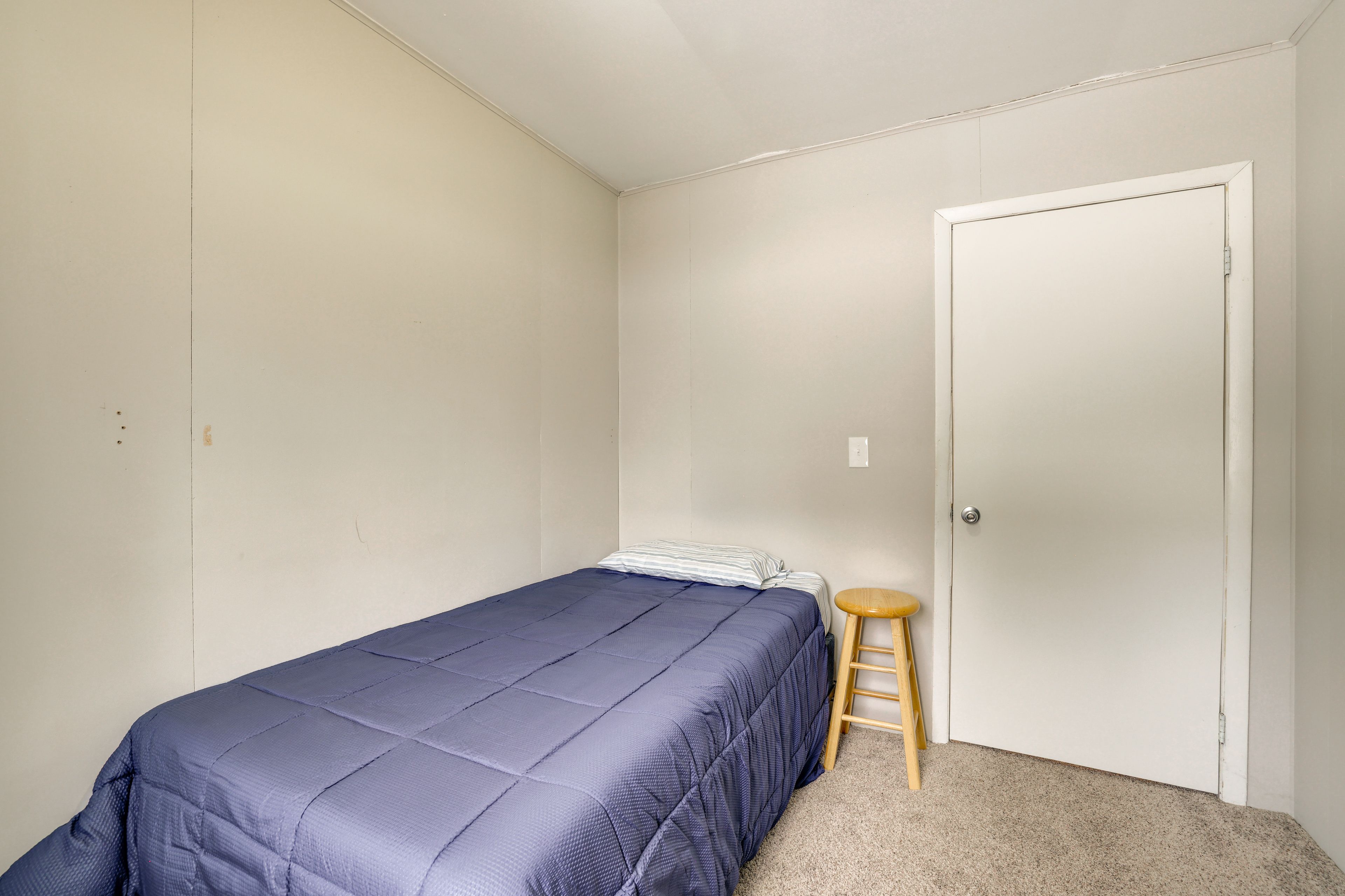 Bedroom 2 | Twin Bed