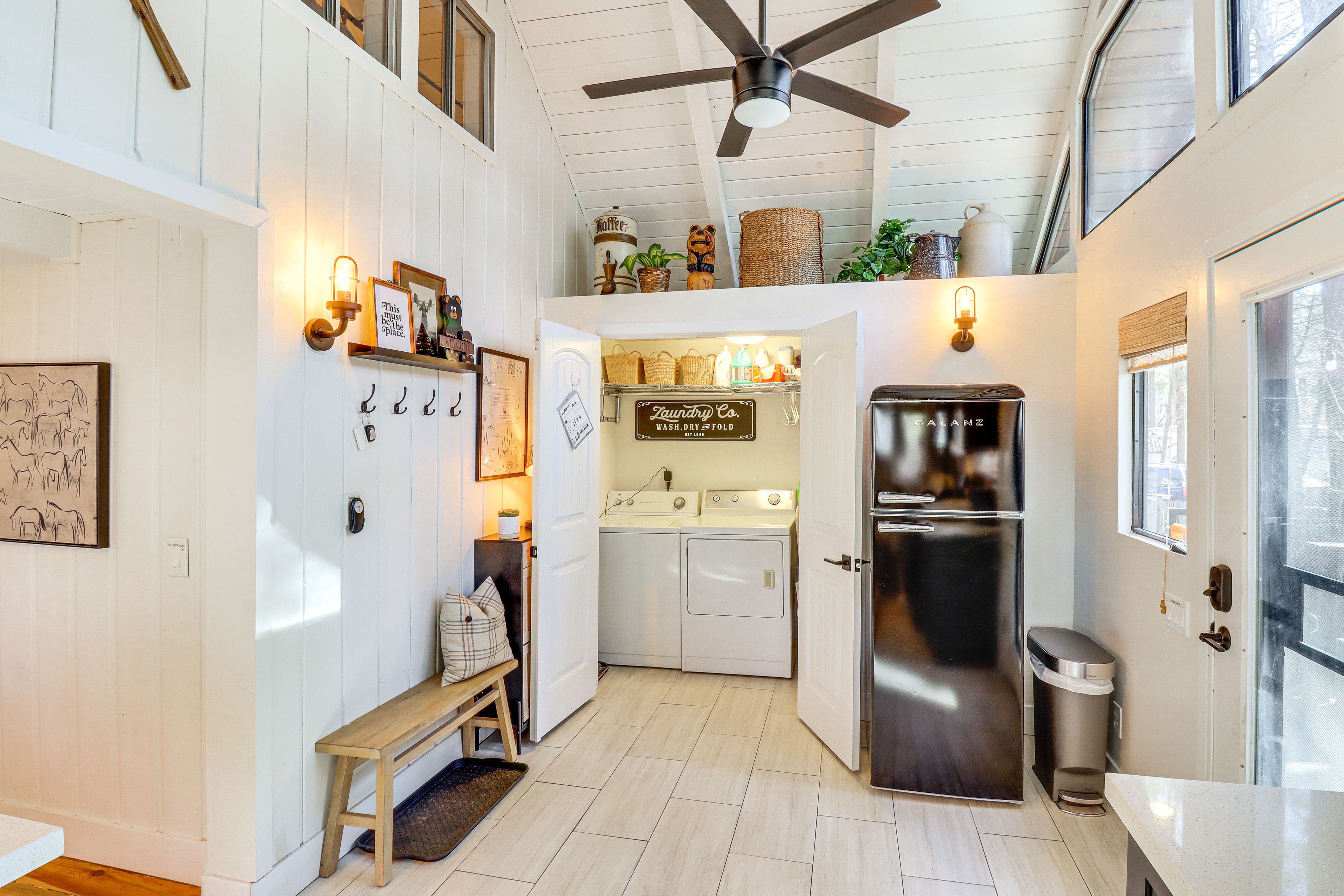 In-Unit Laundry | 1st Floor