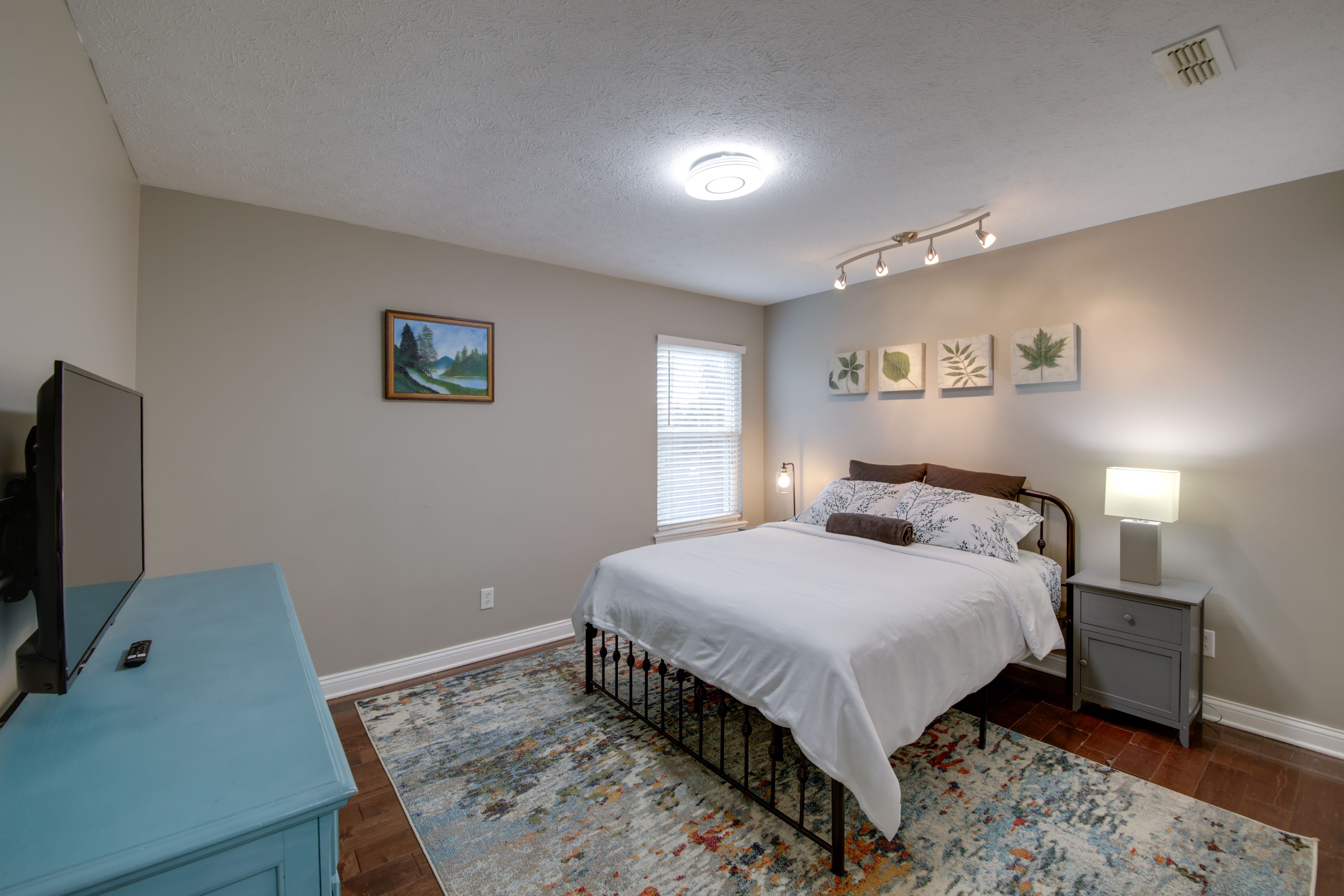 Bedroom 2 | Queen Bed | 2nd Floor