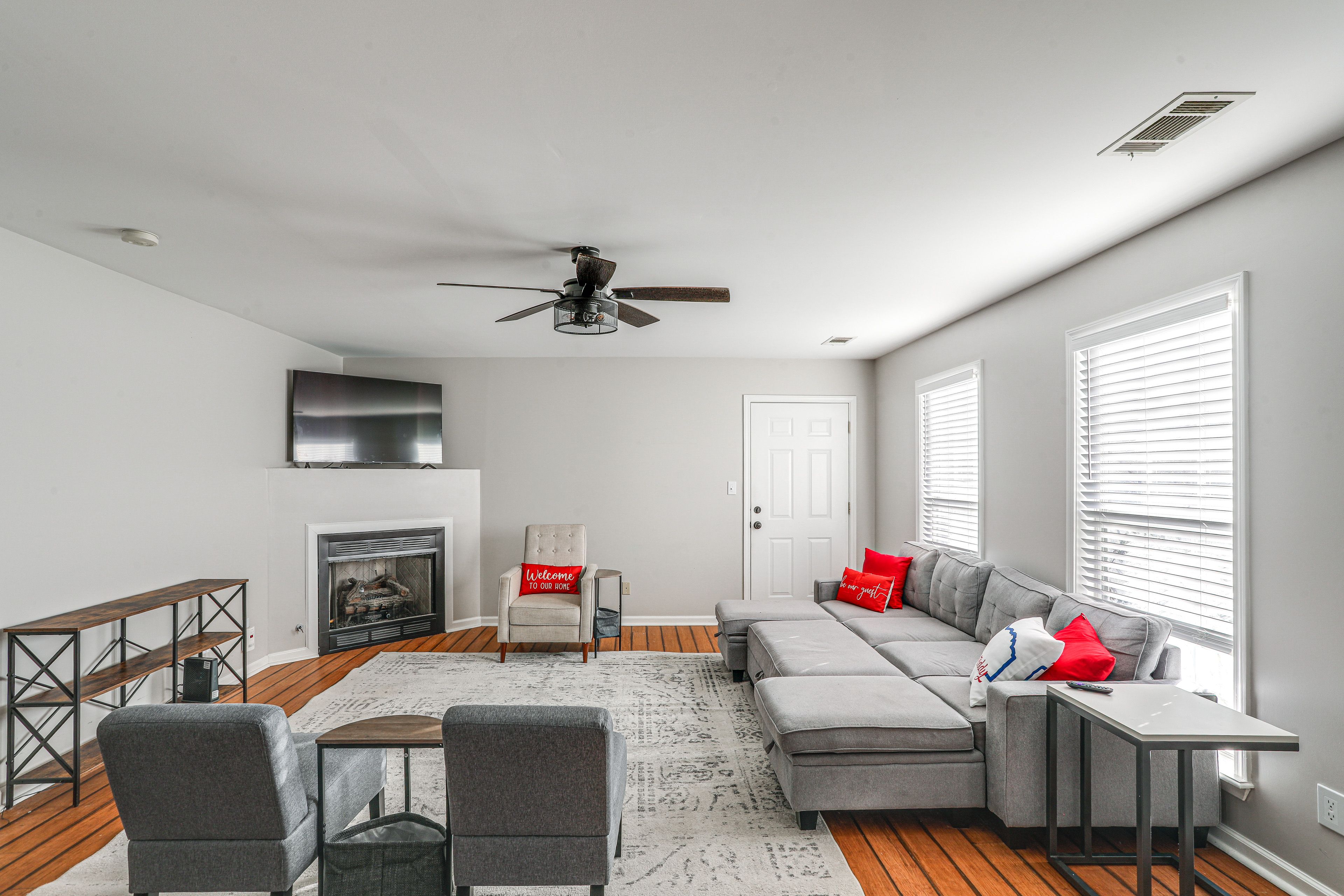 Oxford Vacation Rental | 3BR | 2BA | 1 Step to Enter | 1,575 Sq Ft