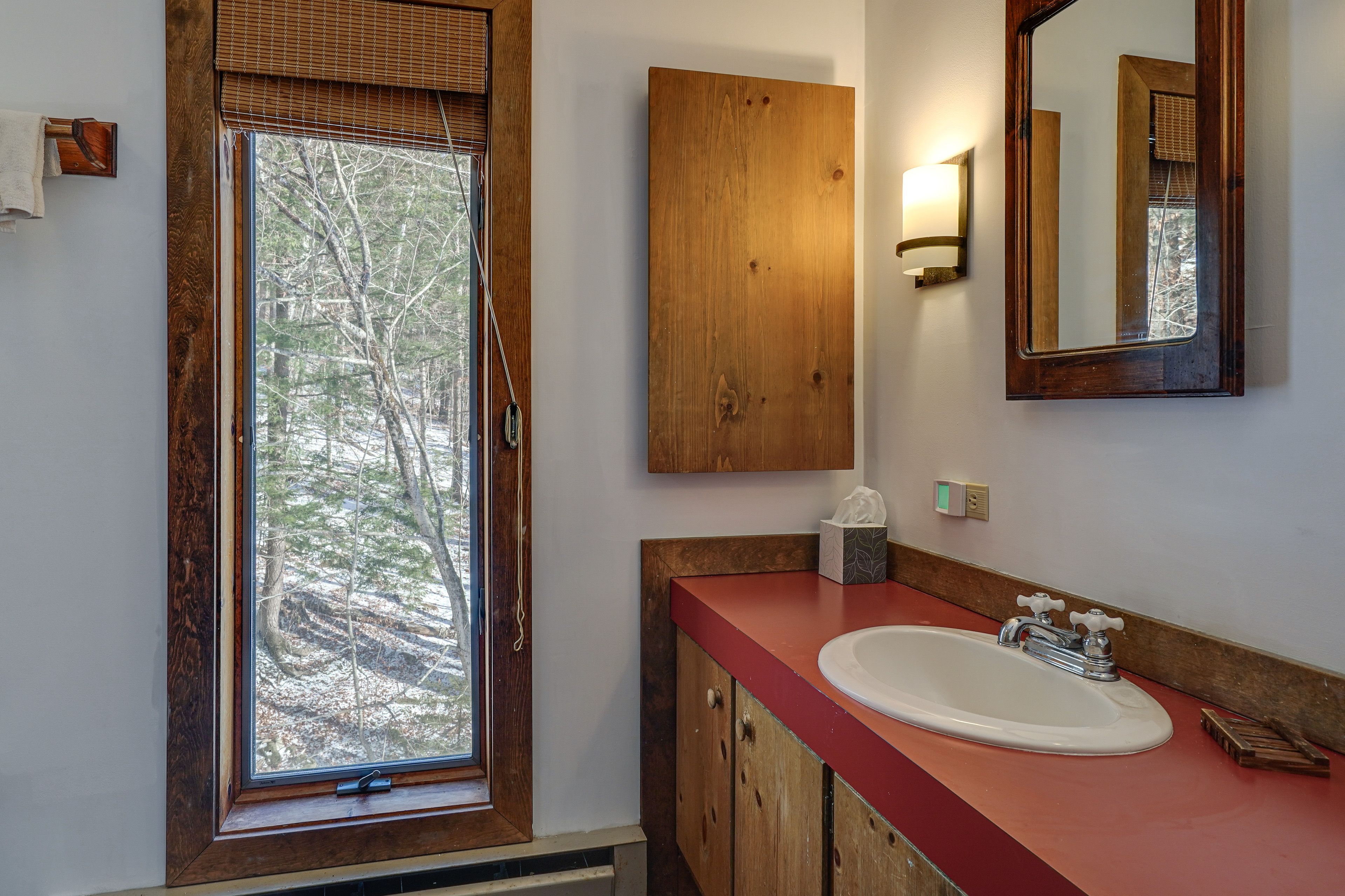 Full Bathroom | Upper Level