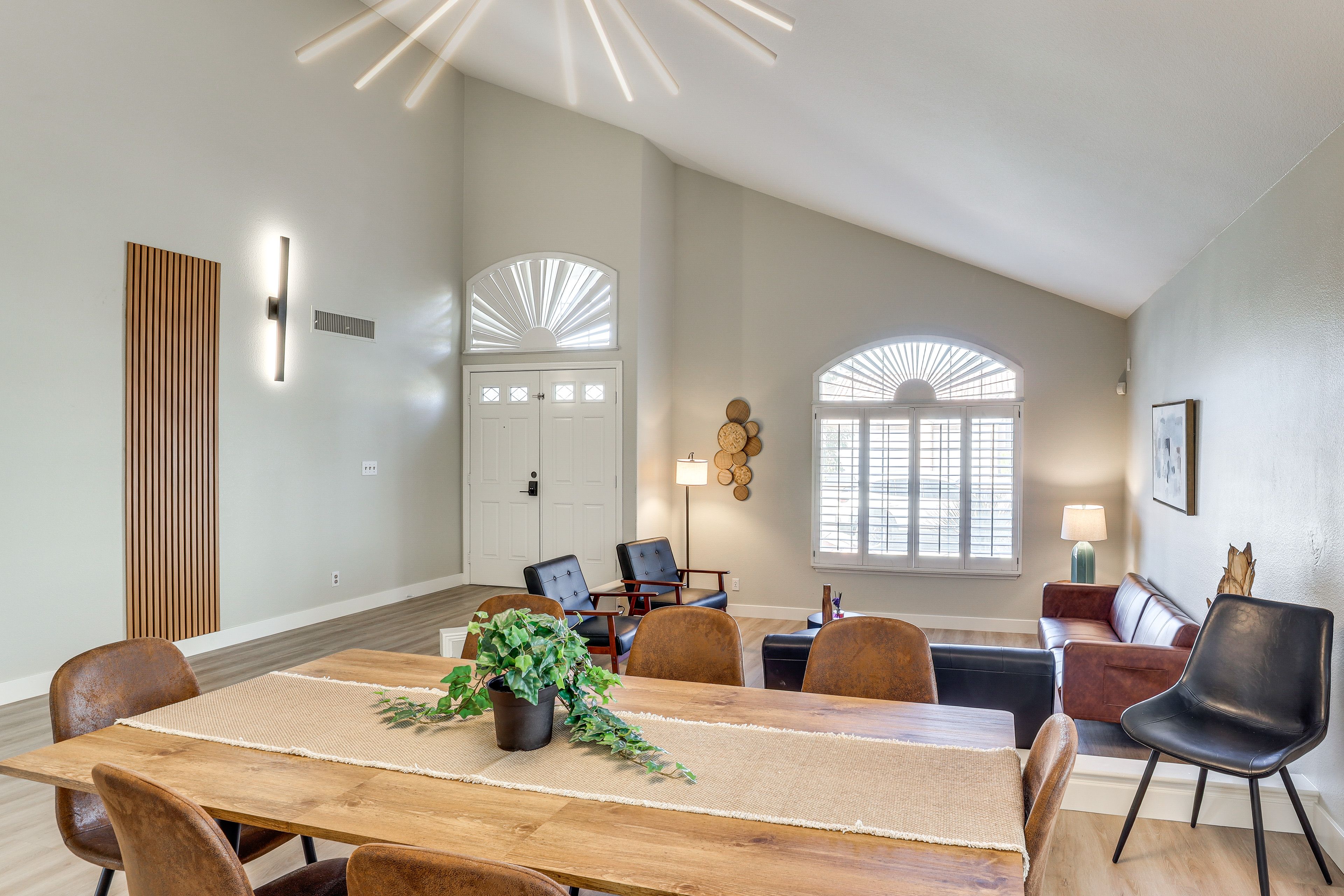 Dining Area | 1st Floor