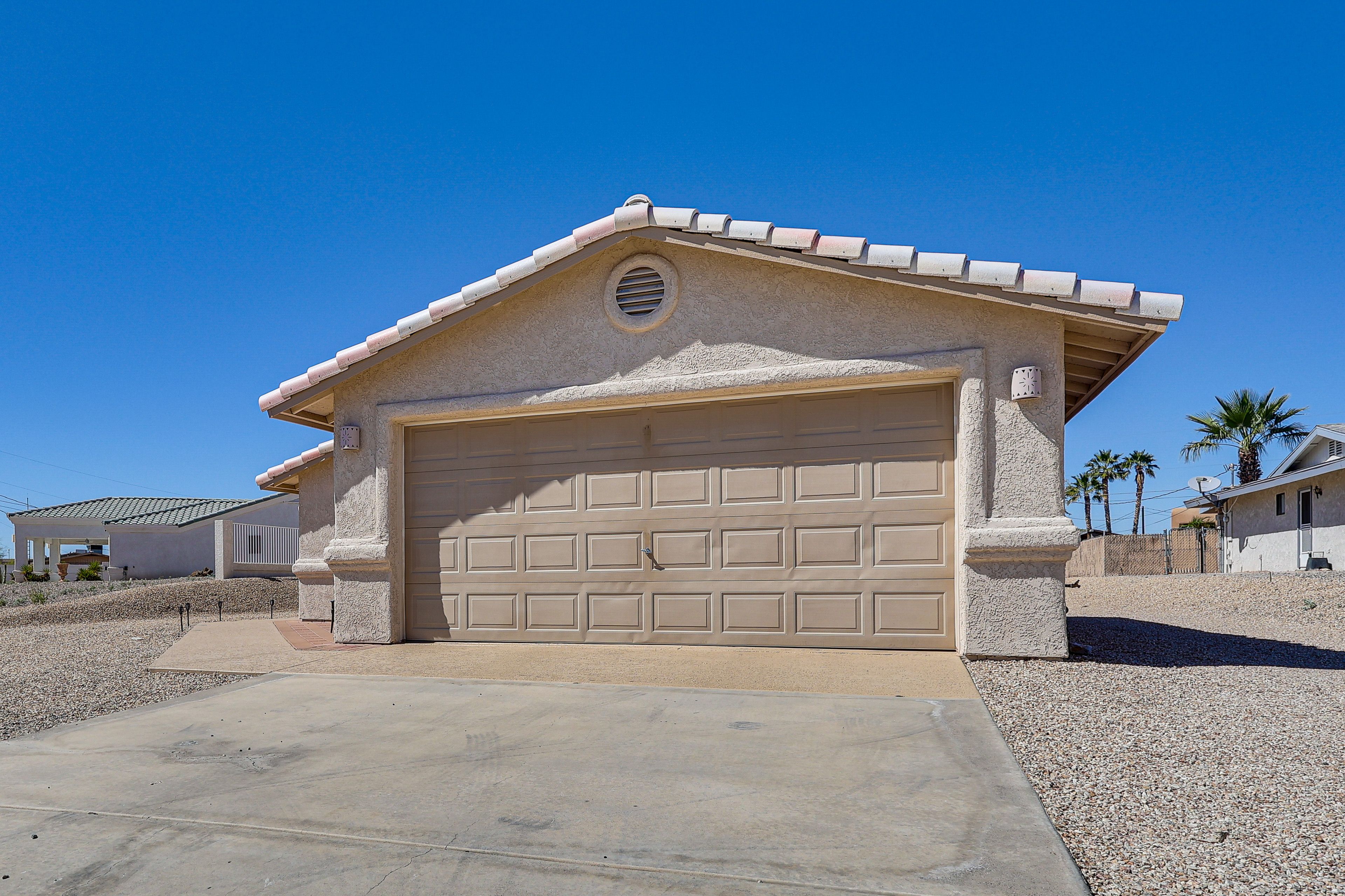 Driveway Parking | 3 Vehicles