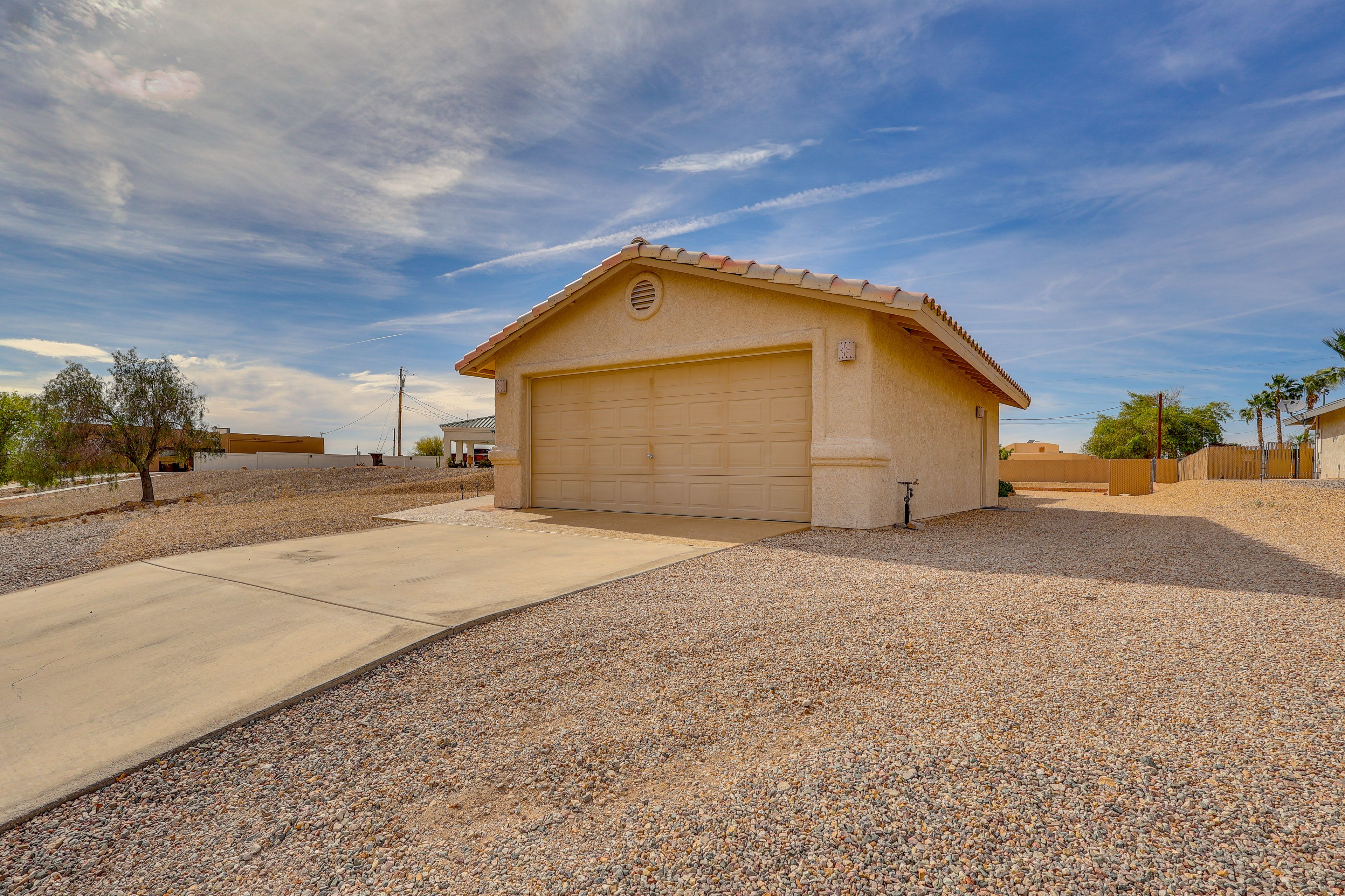 Driveway Parking | 4 Vehicles