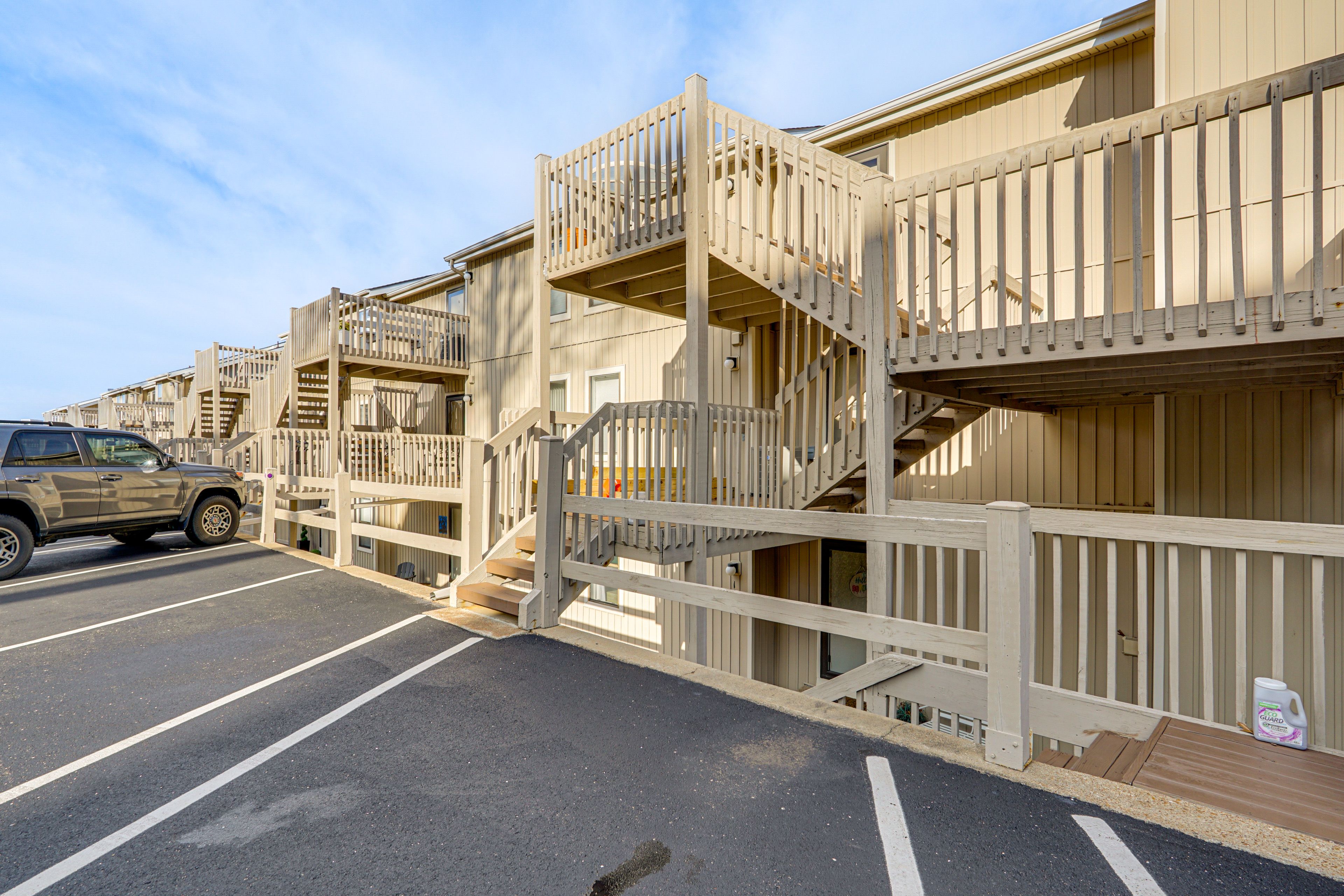 Parking | Designated Spot (1 Vehicle) | Open Community Lot