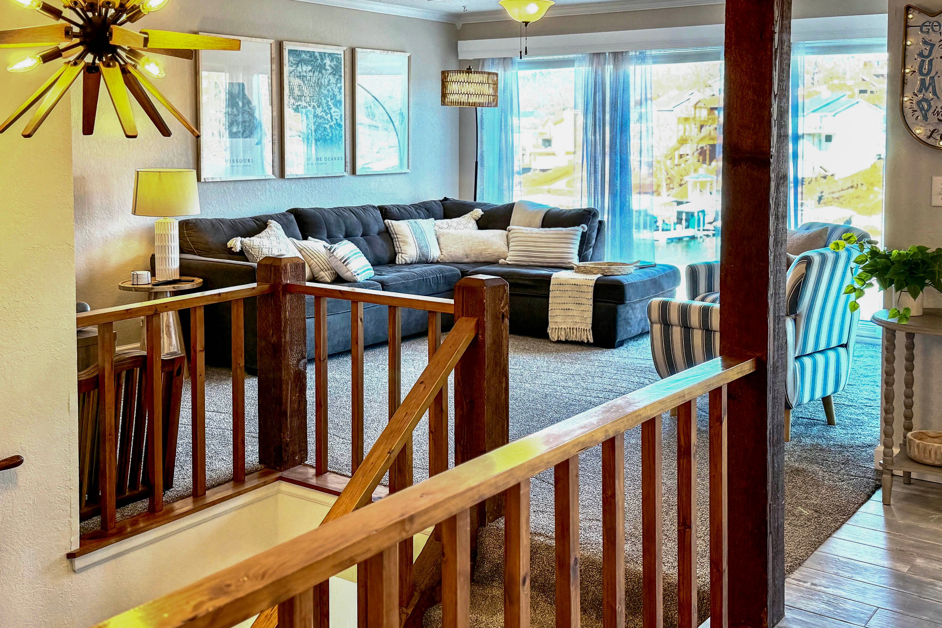 Living Room | Main Floor | Central A/C & Heating