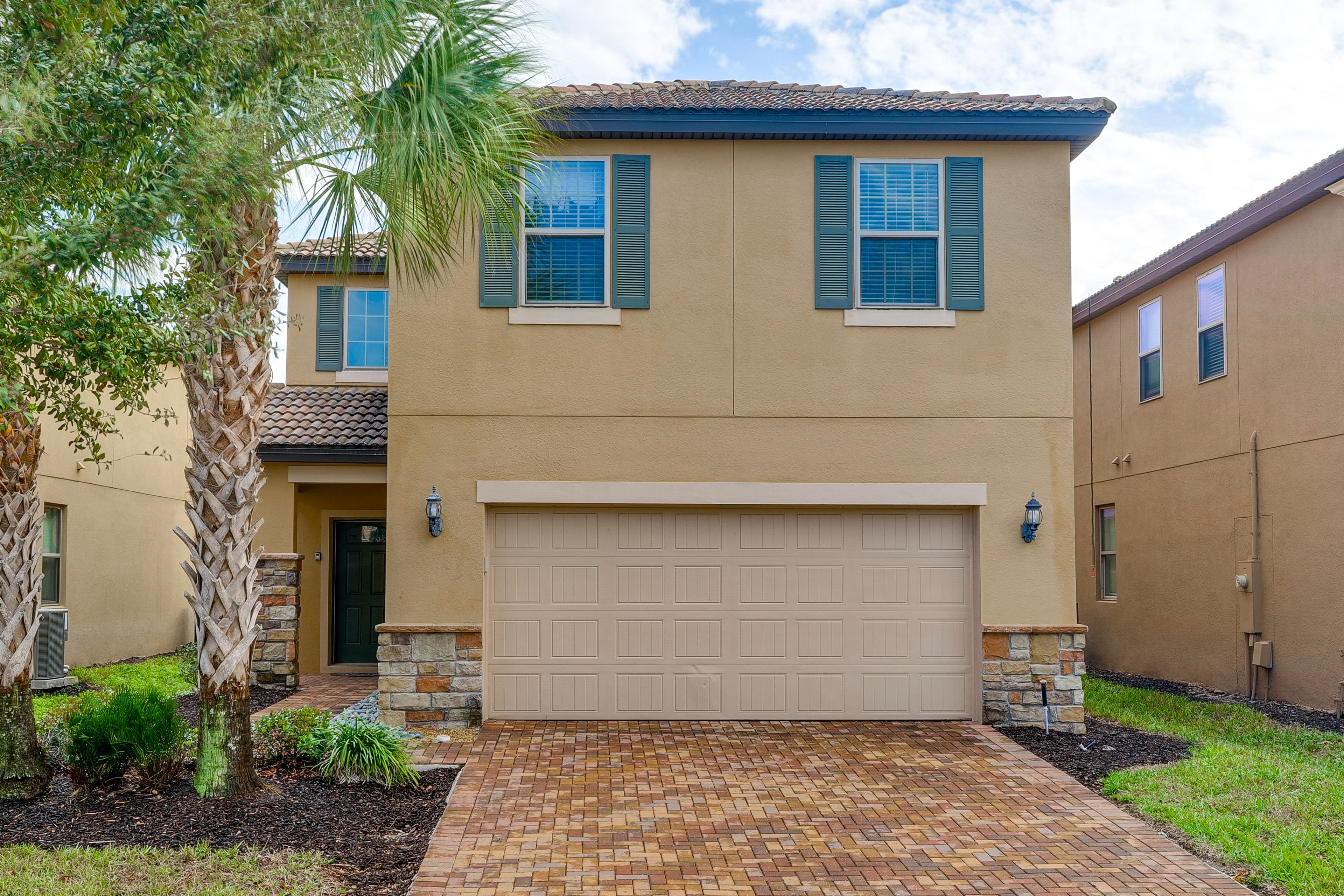 Parking | Driveway (2 Vehicles) | Free Street Parking