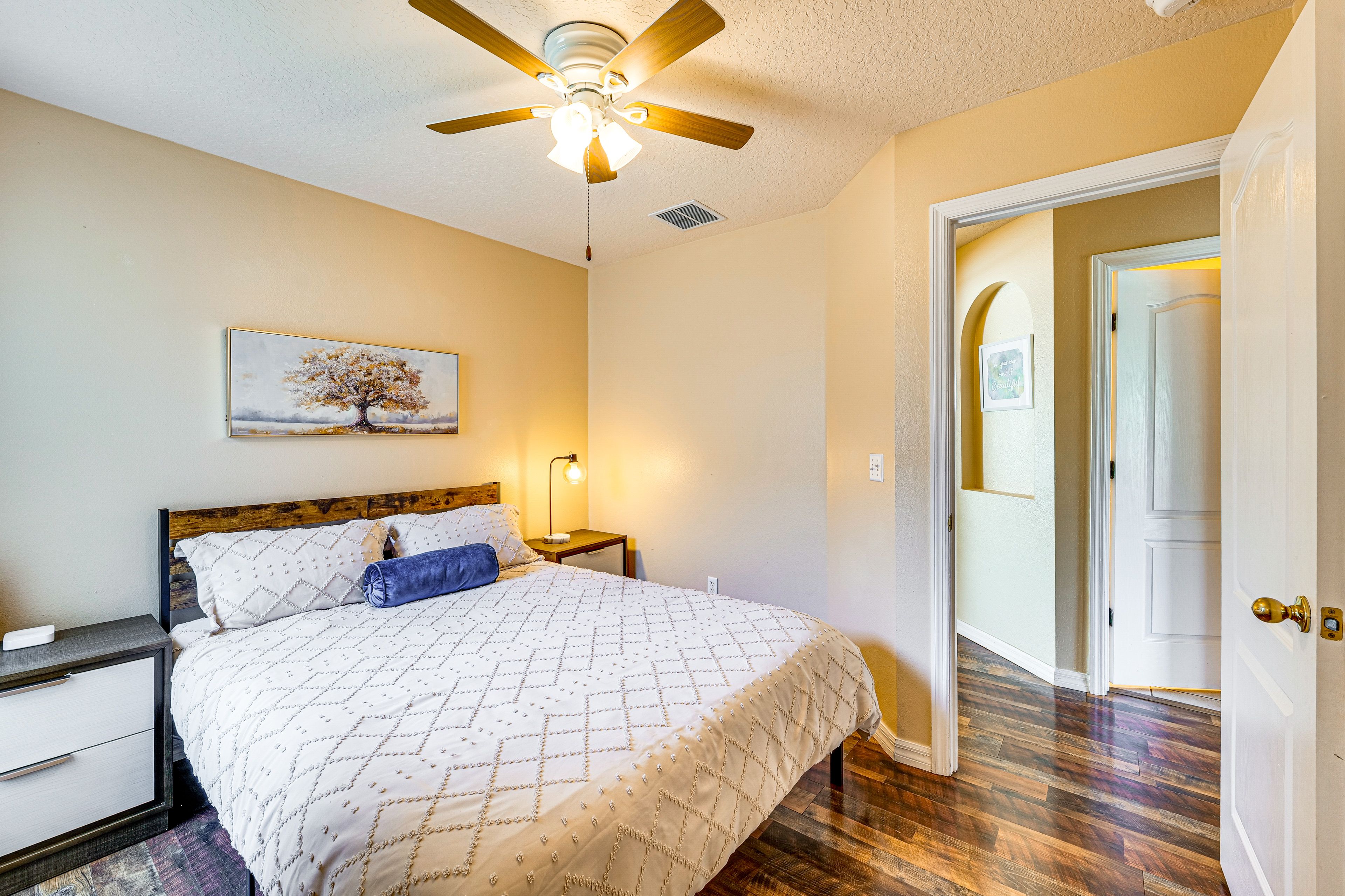 Bedroom 3 | Queen Bed | 2nd Floor