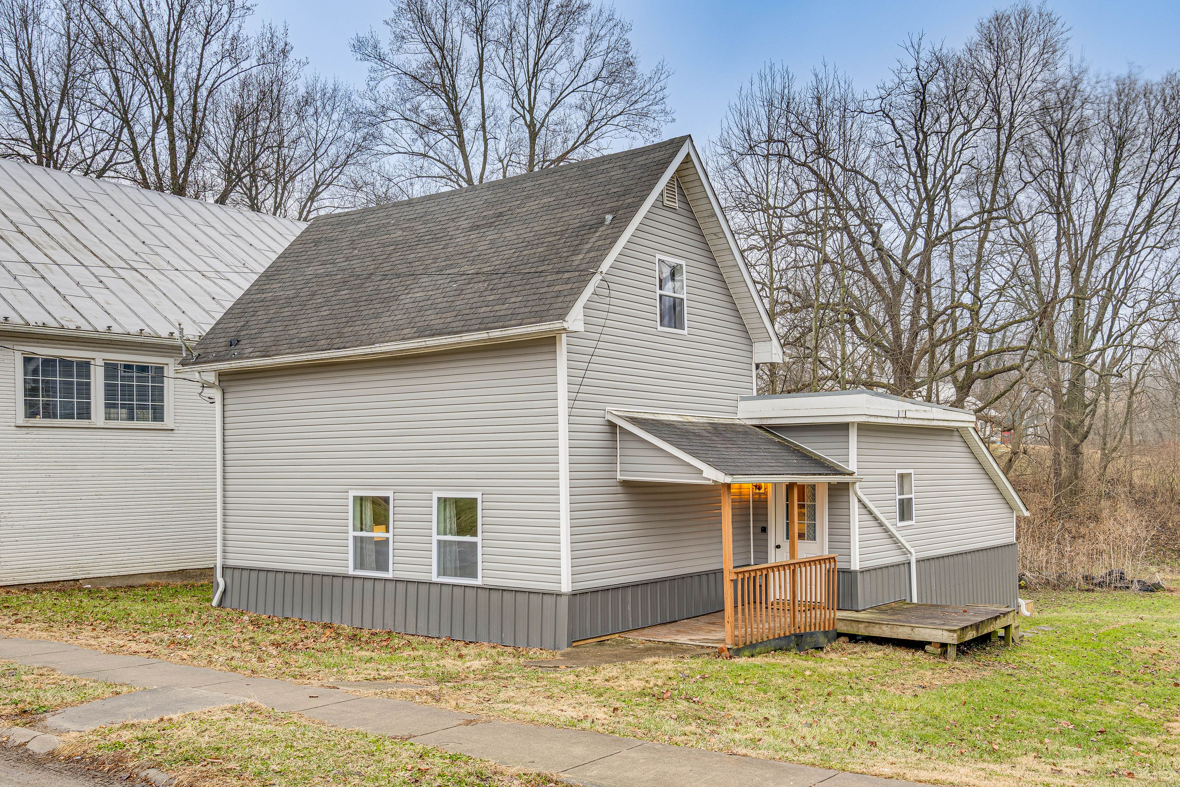 Parking | Free Street Parking (First-Come, First-Served)