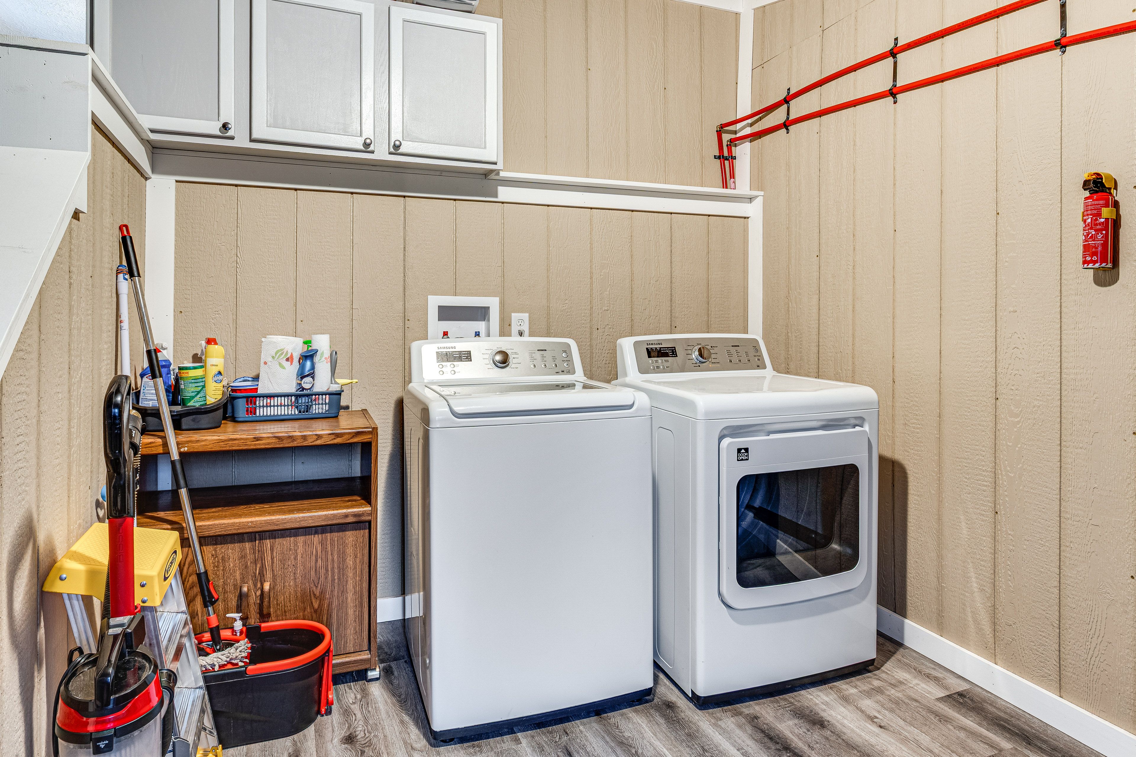 Laundry Room | 1st Floor | Washer/Dryer