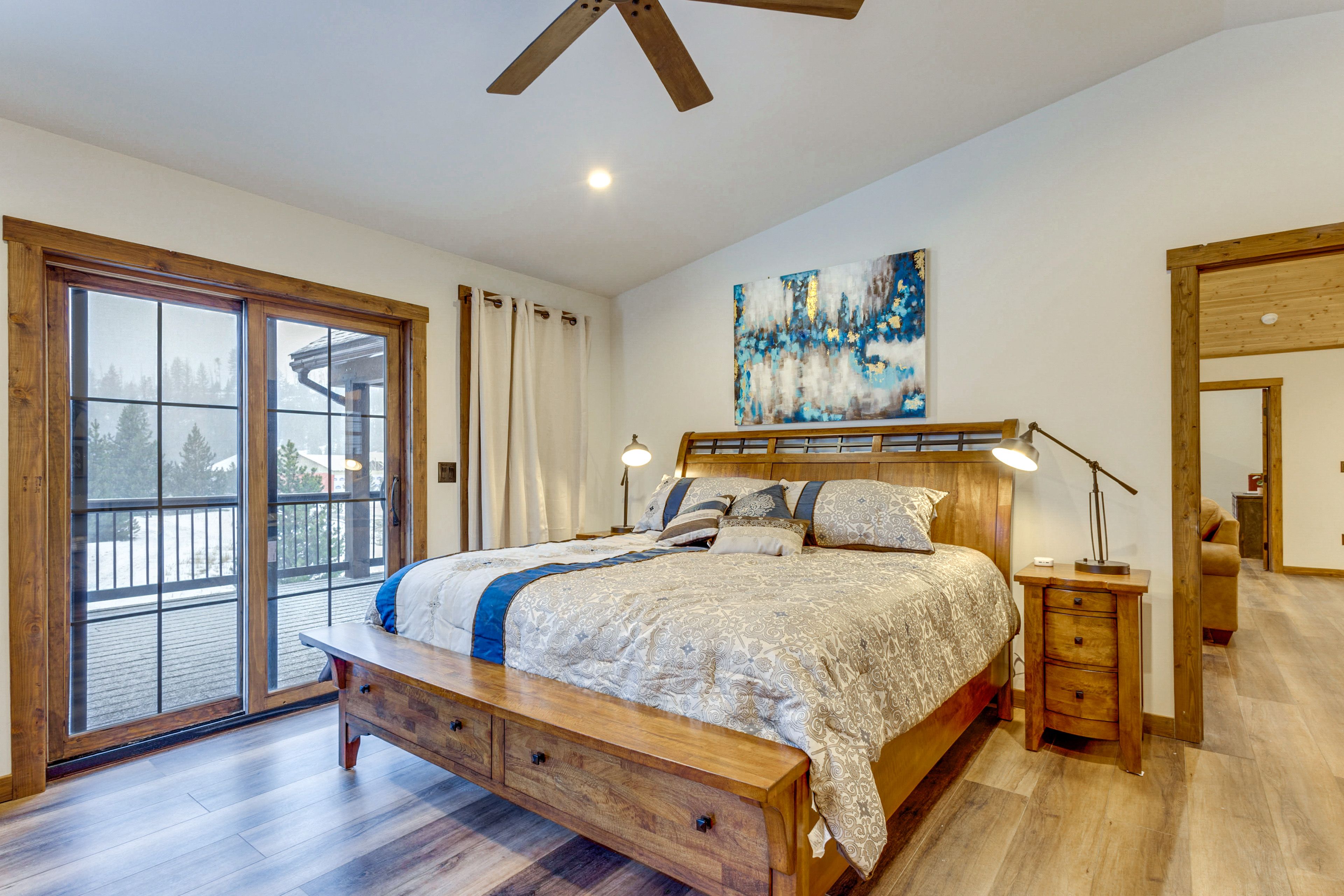 Bedroom 1 | King Bed | 2nd Floor