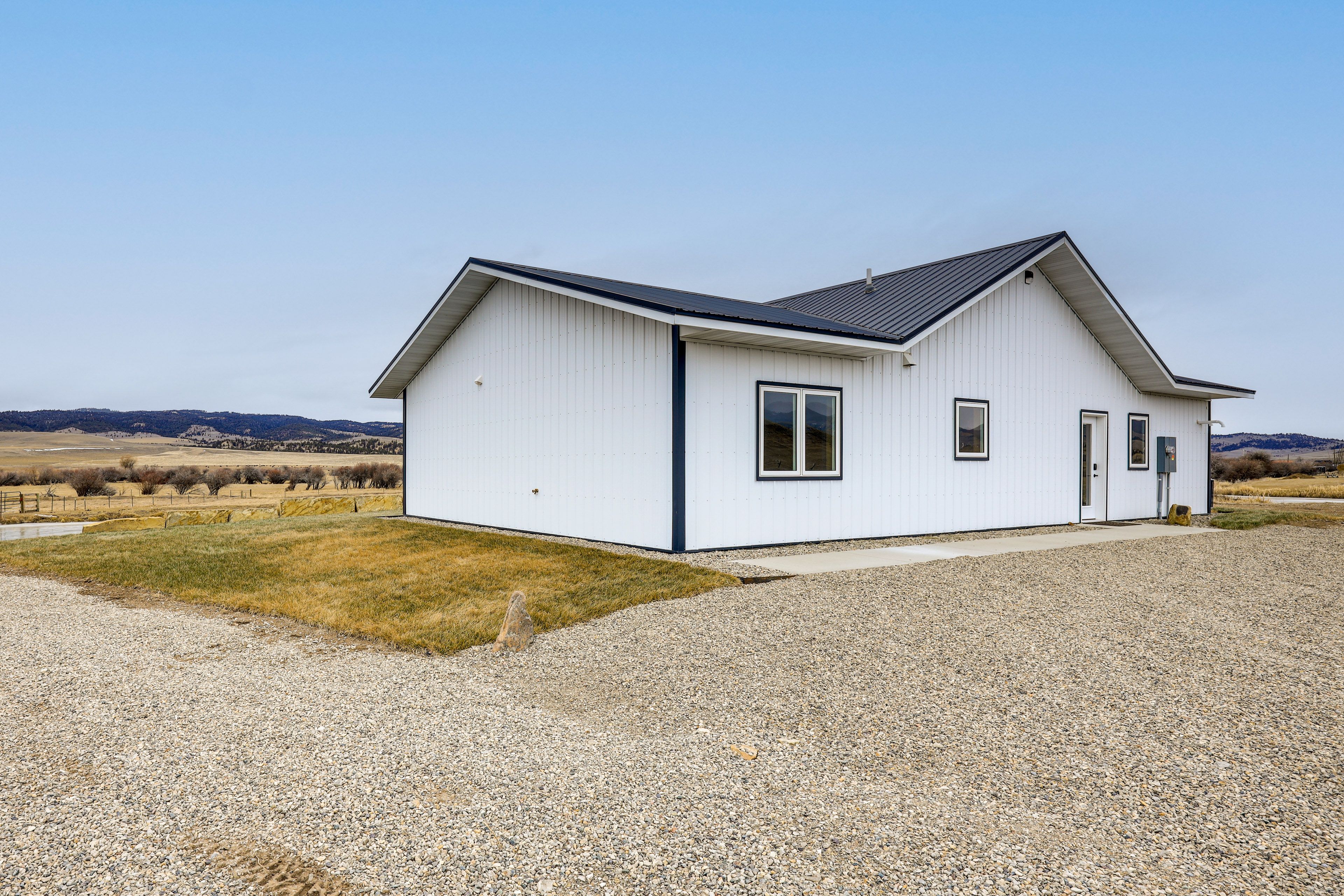 Parking | Driveway (3 Vehicles)
