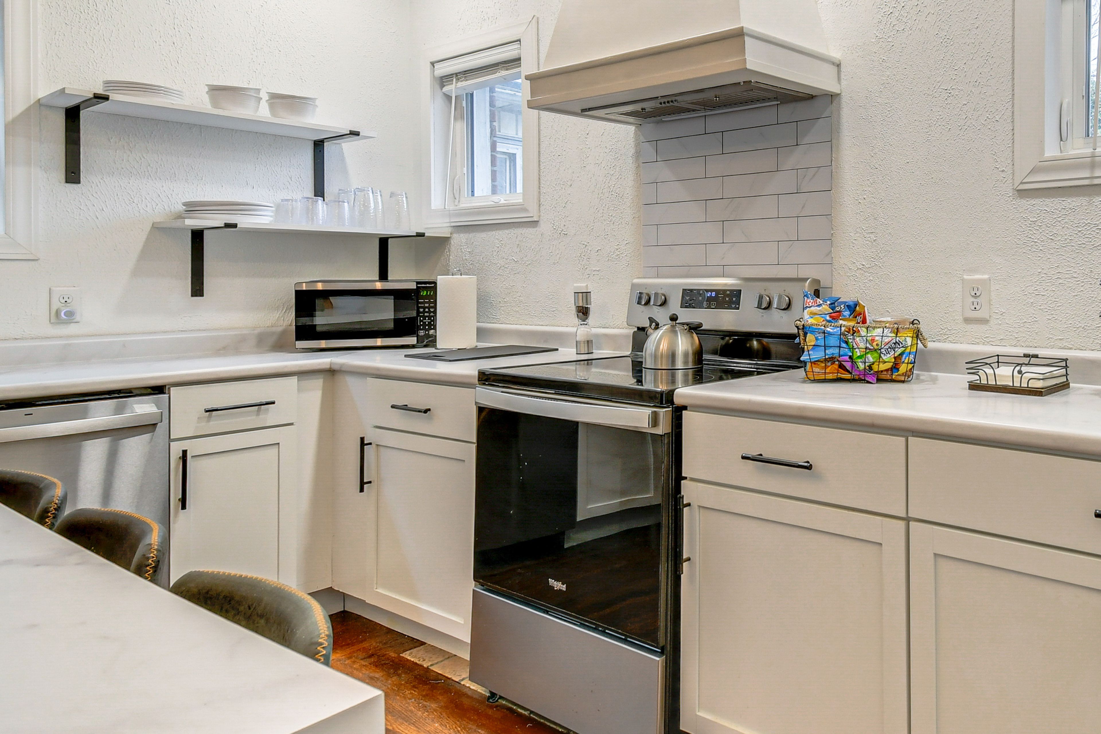Kitchen | 1st Floor | Cooking Basics | Dishwasher | Keurig Coffee Maker