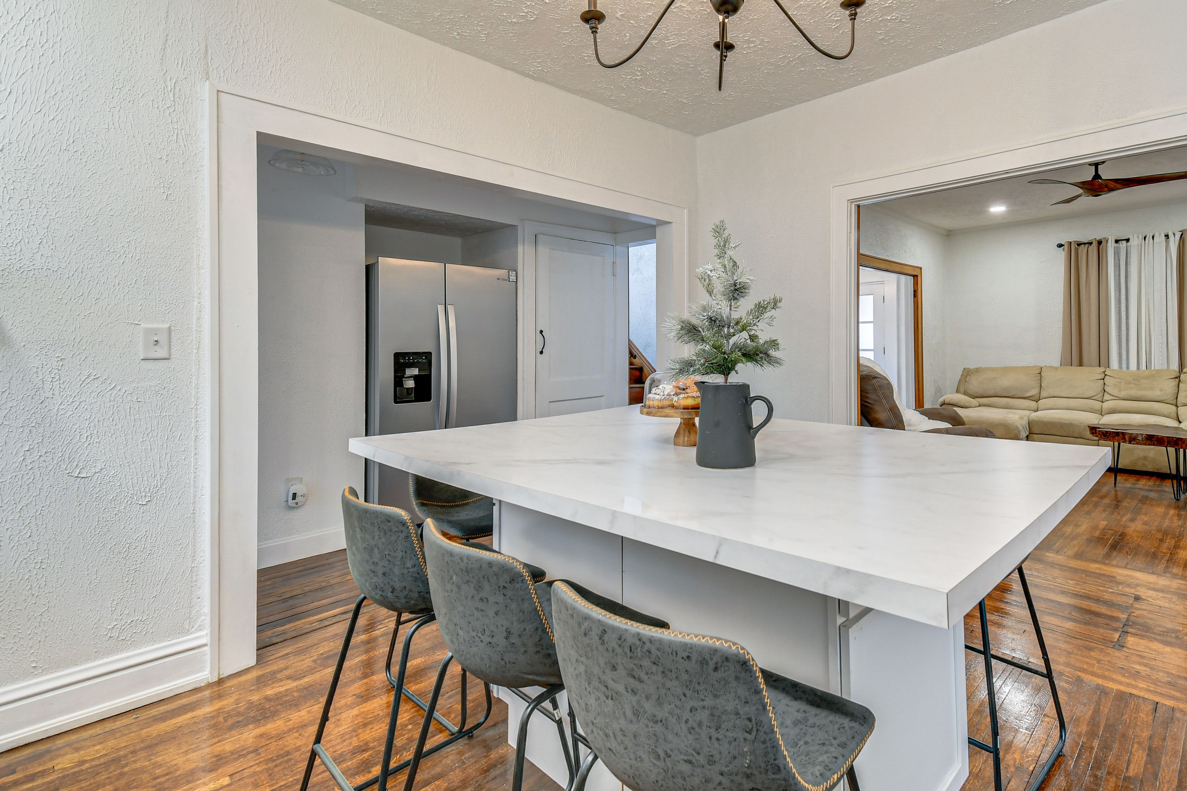 Dining Island | 1st Floor | Dishware/Flatware