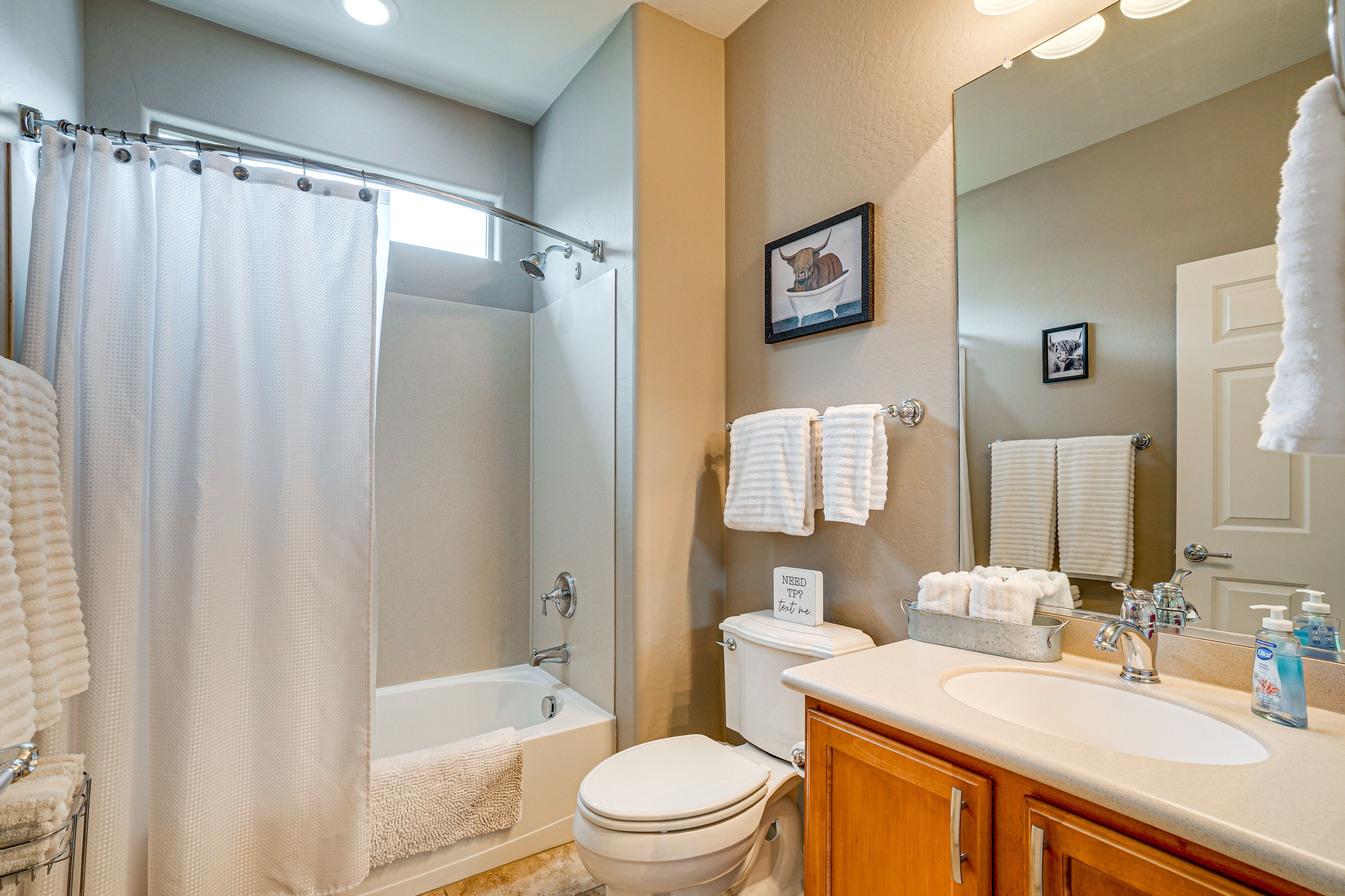 Full Bathroom | Hair Dryer