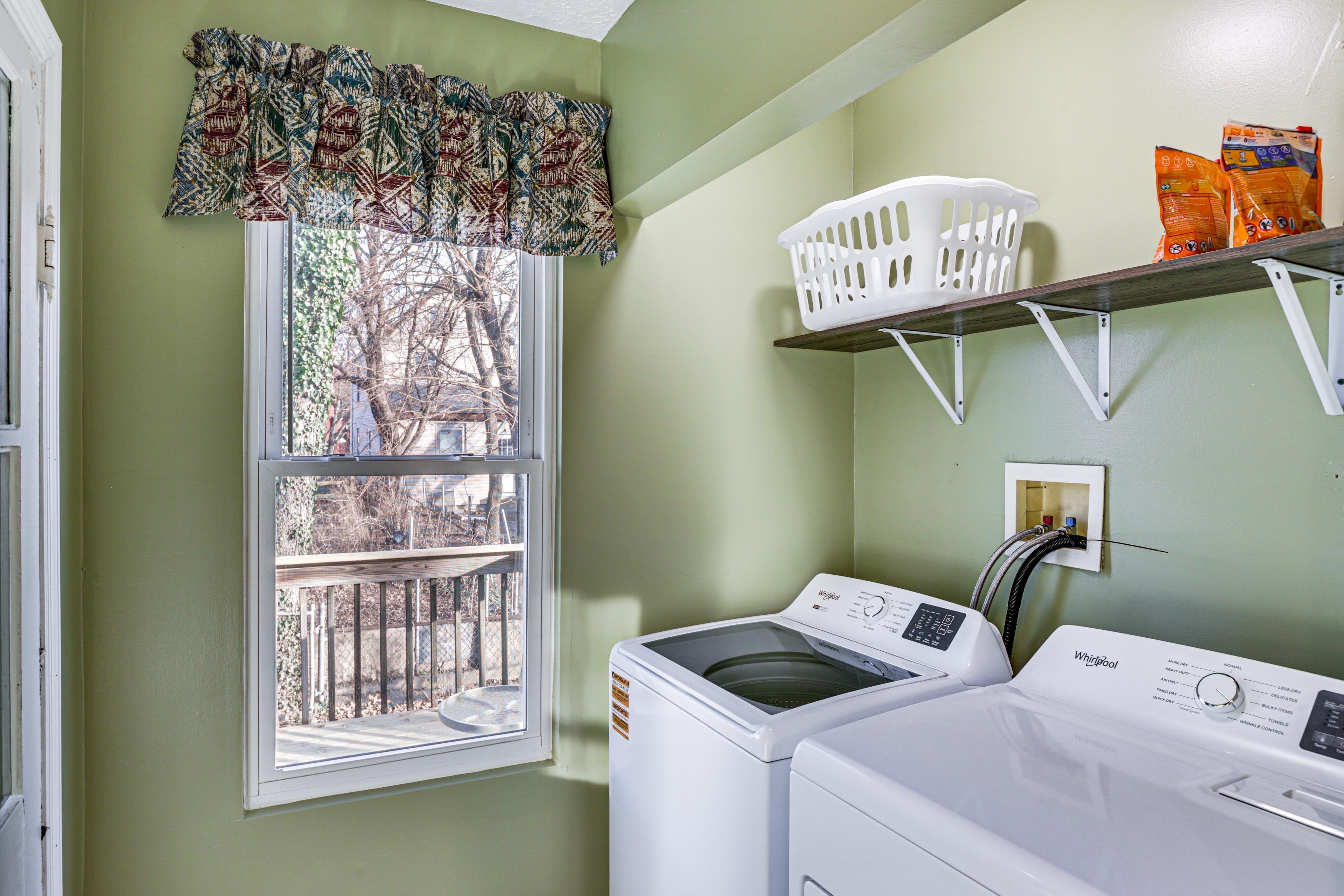 Laundry Room | Washer/Dryer | Laundry Detergent