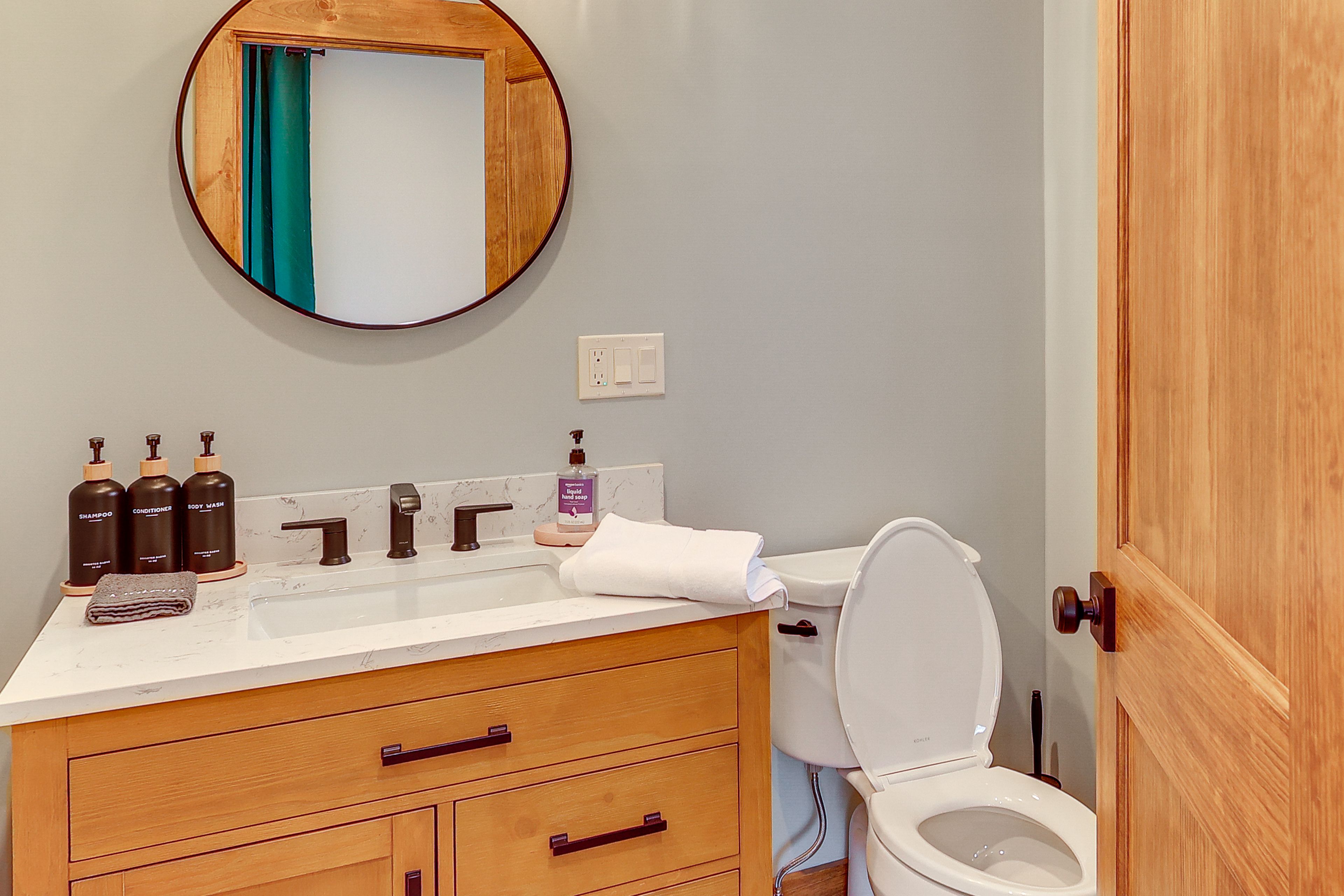 En-Suite Bathroom | 1st Floor