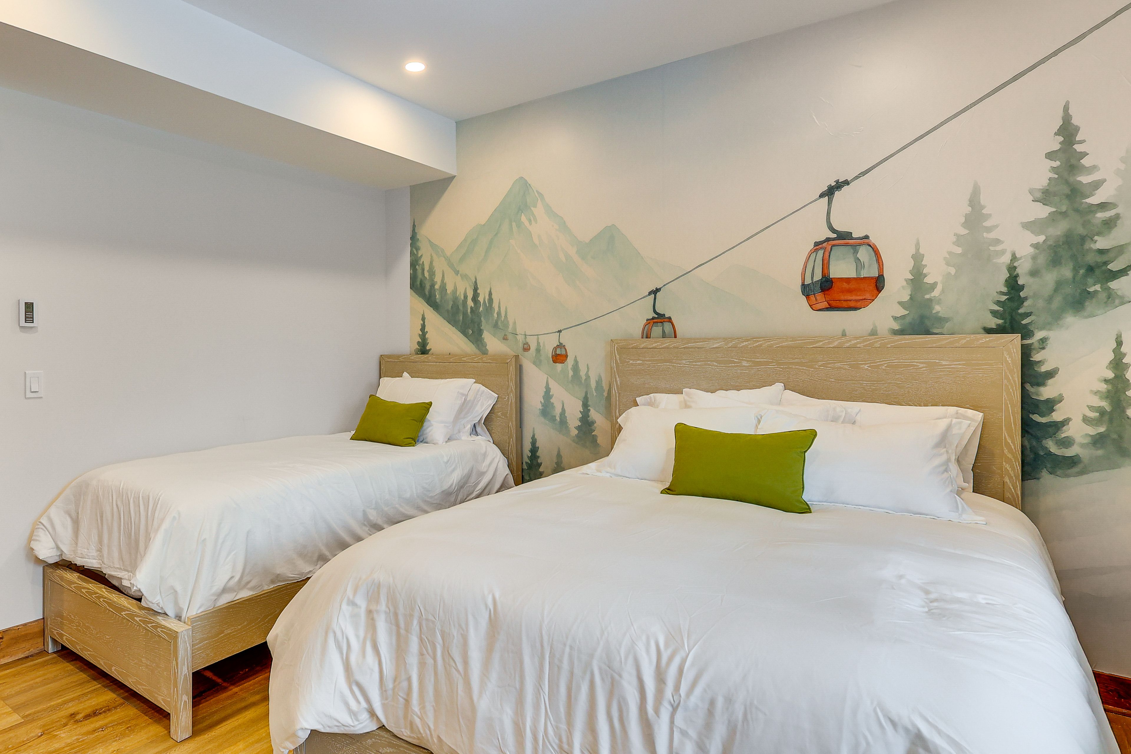 Bedroom 5 | Queen Bed | Twin XL Bed | 2nd Floor