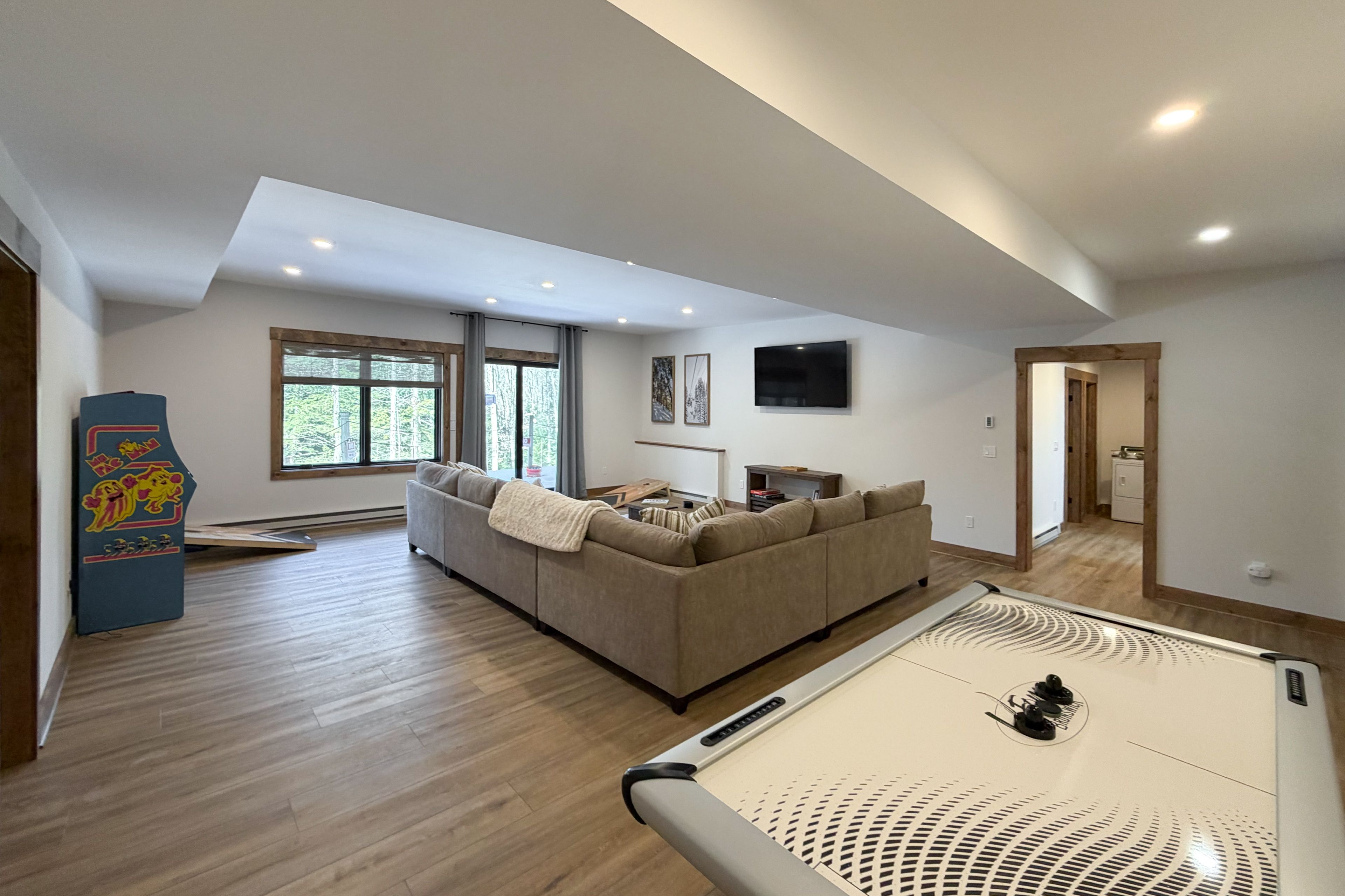 Den | Air Hockey Table | Arcade Machines