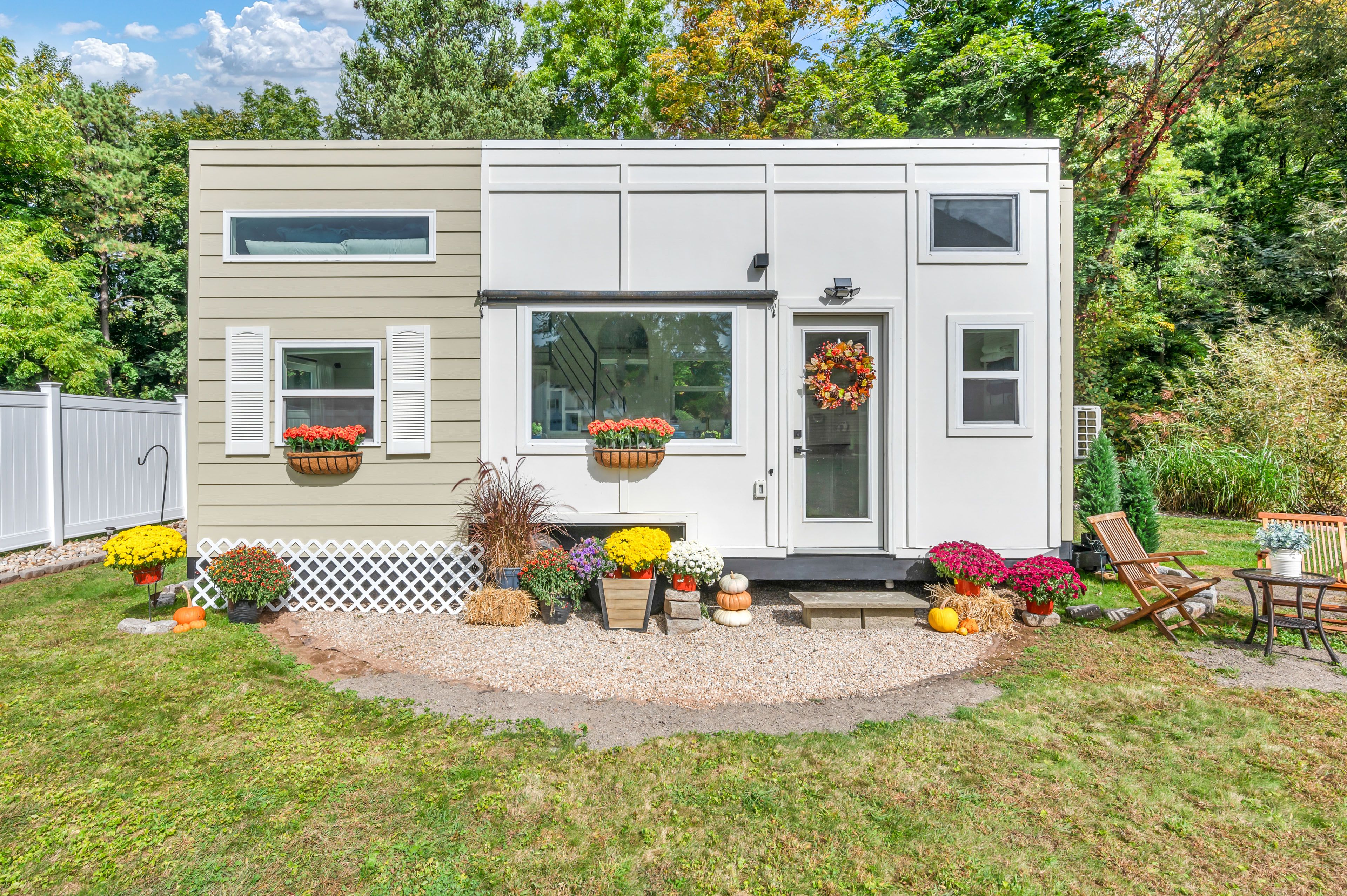 Entryway | Front Deck