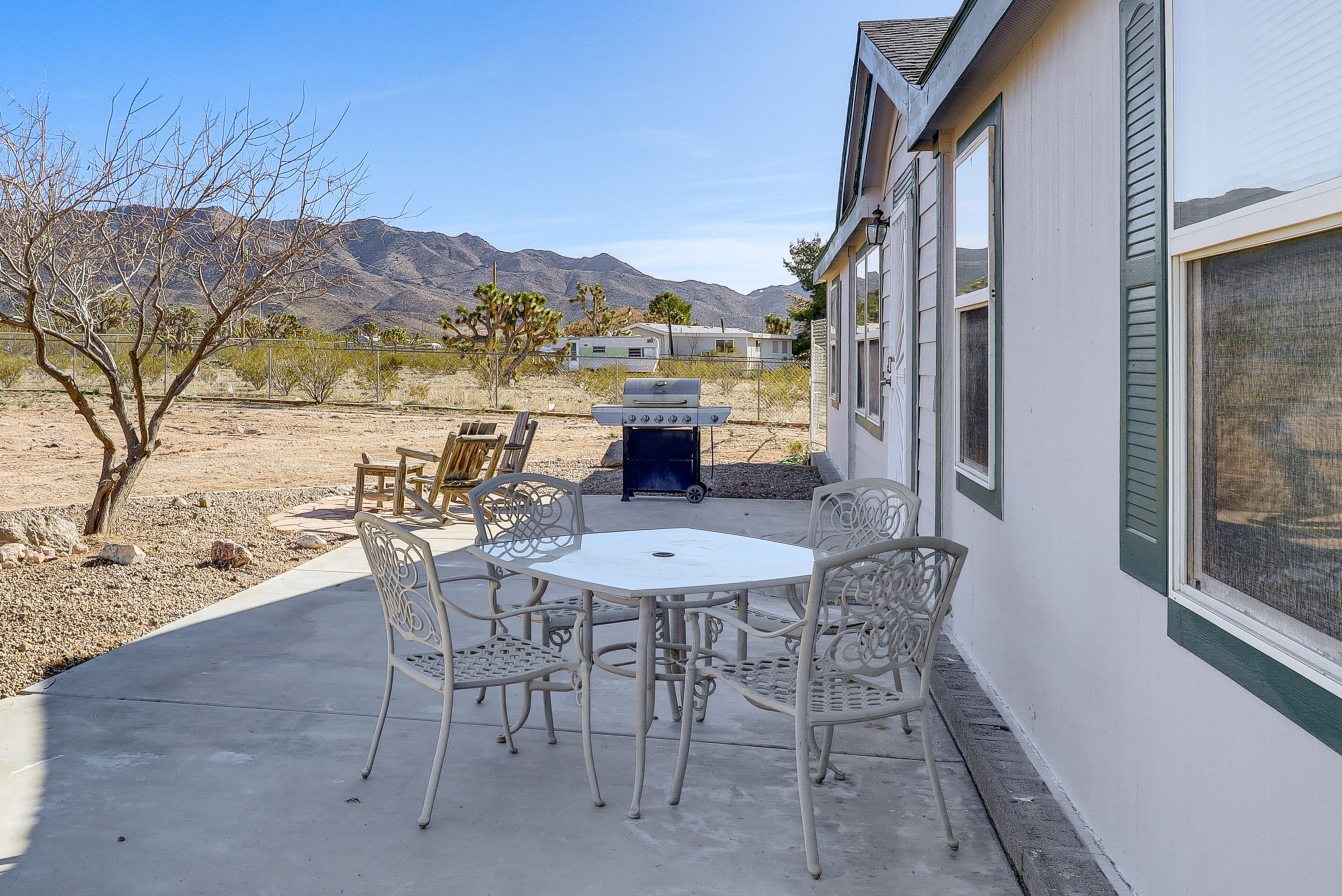 Private Patio | Scenic Mountain Views