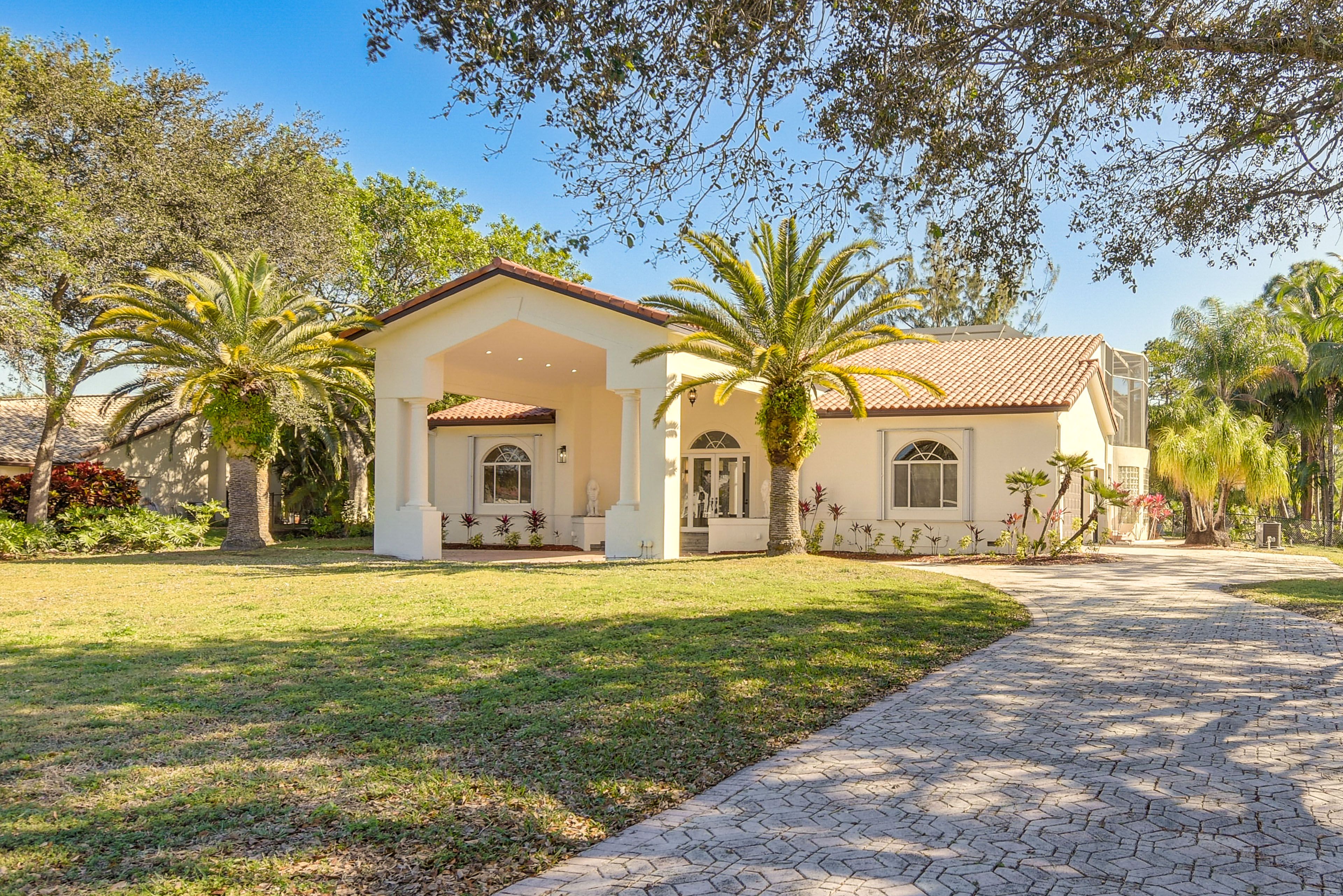 Parkland Vacation Rental | 4BR | 5.5BA | 8,147 Sq Ft