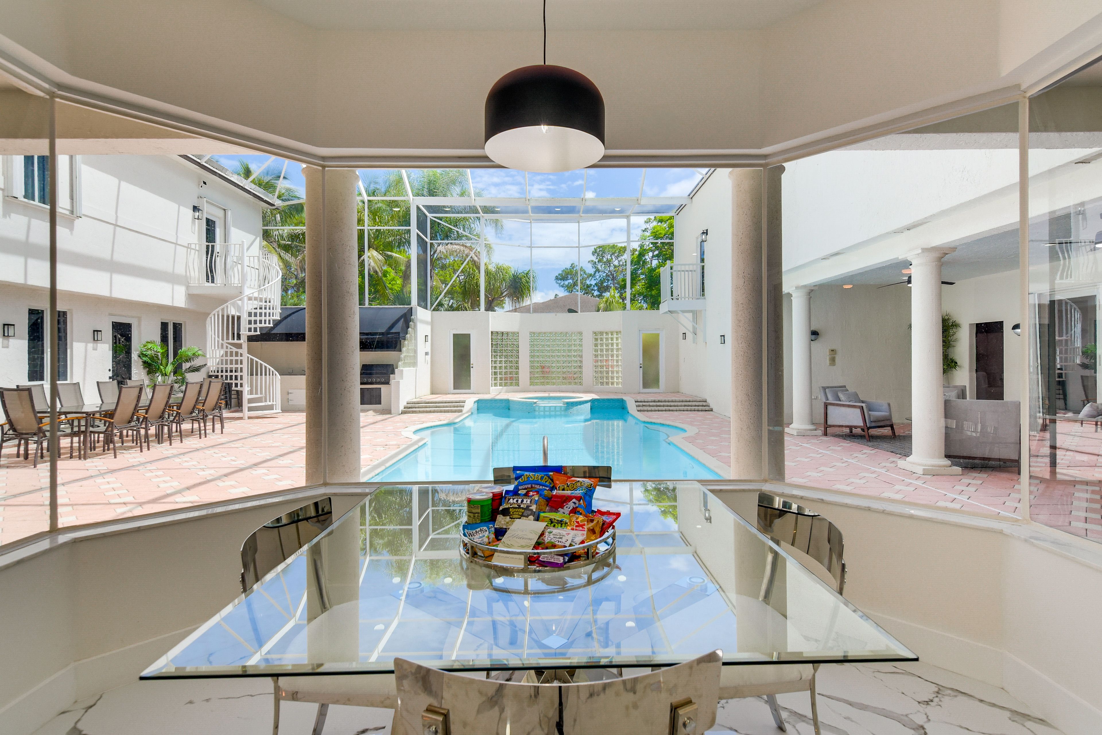 Breakfast Nook