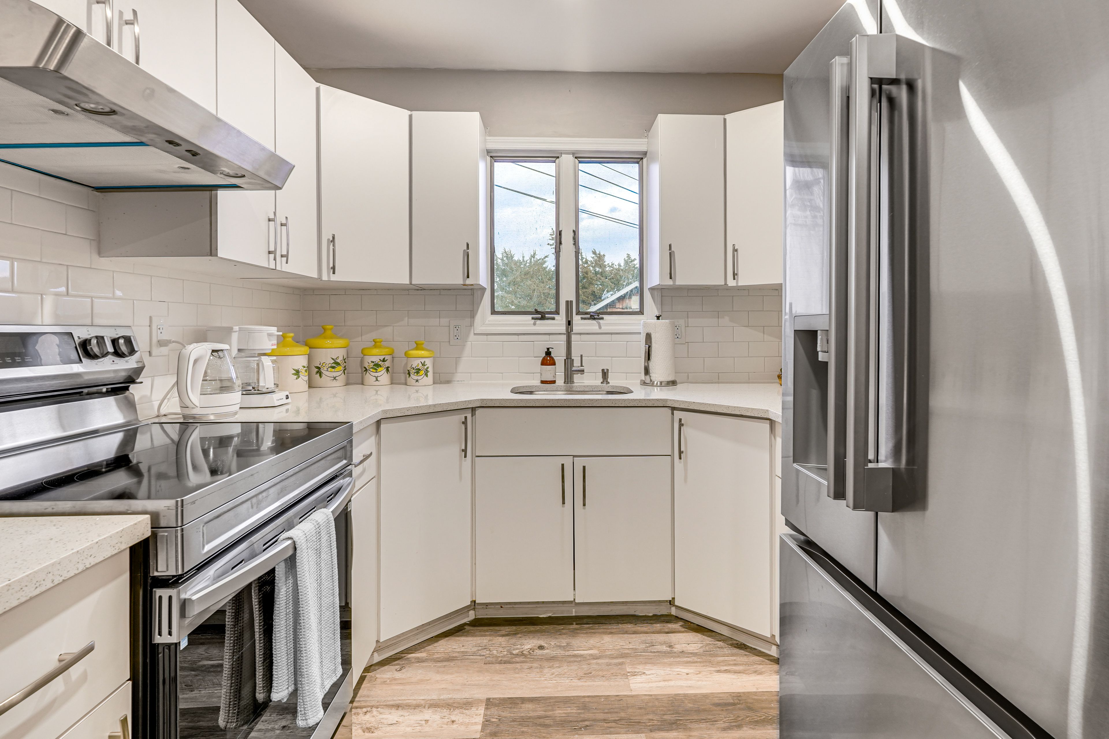 Kitchen | Electric Kettle | Toaster | Blender