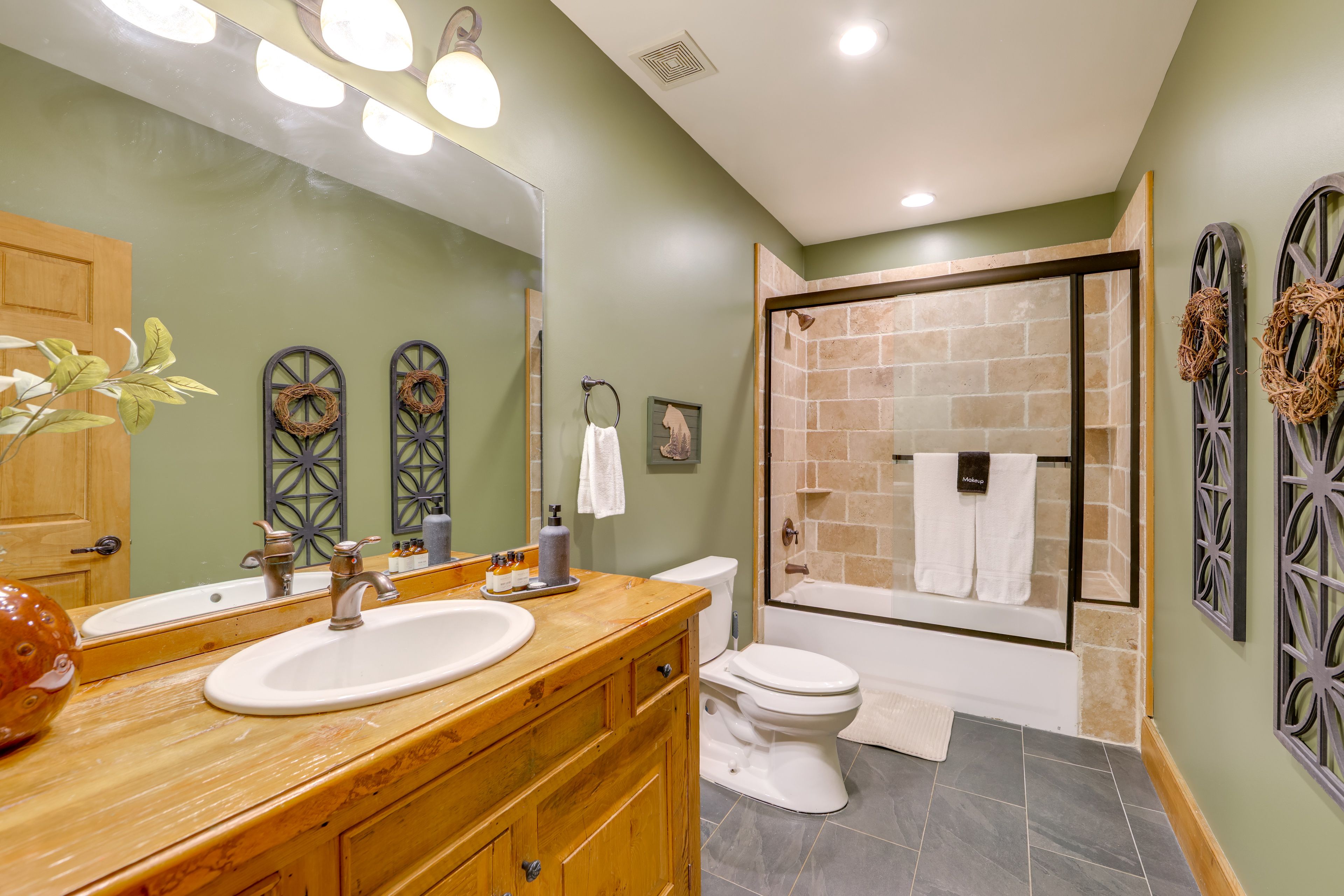 Bathroom | Lower Level