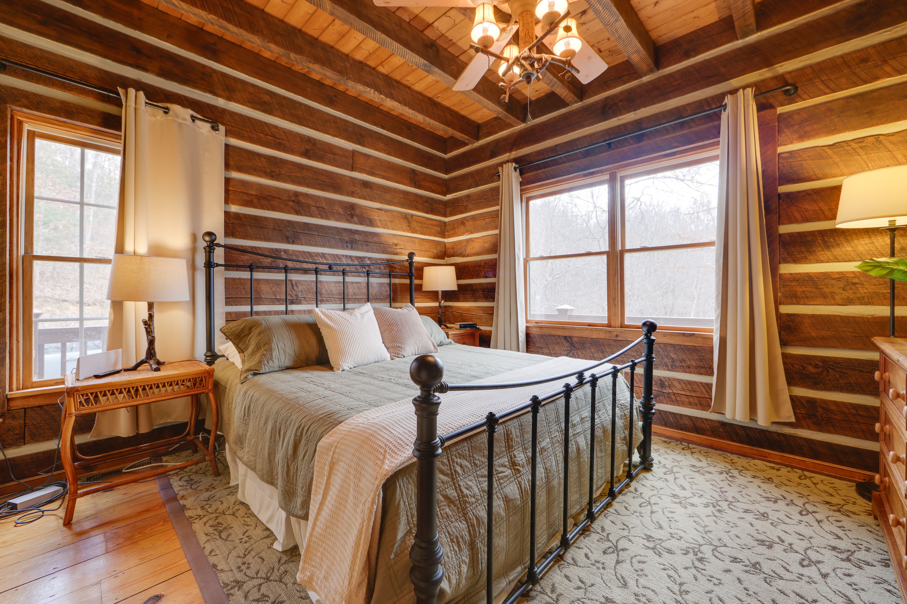 Bedroom 3 | Main Level | King Bed