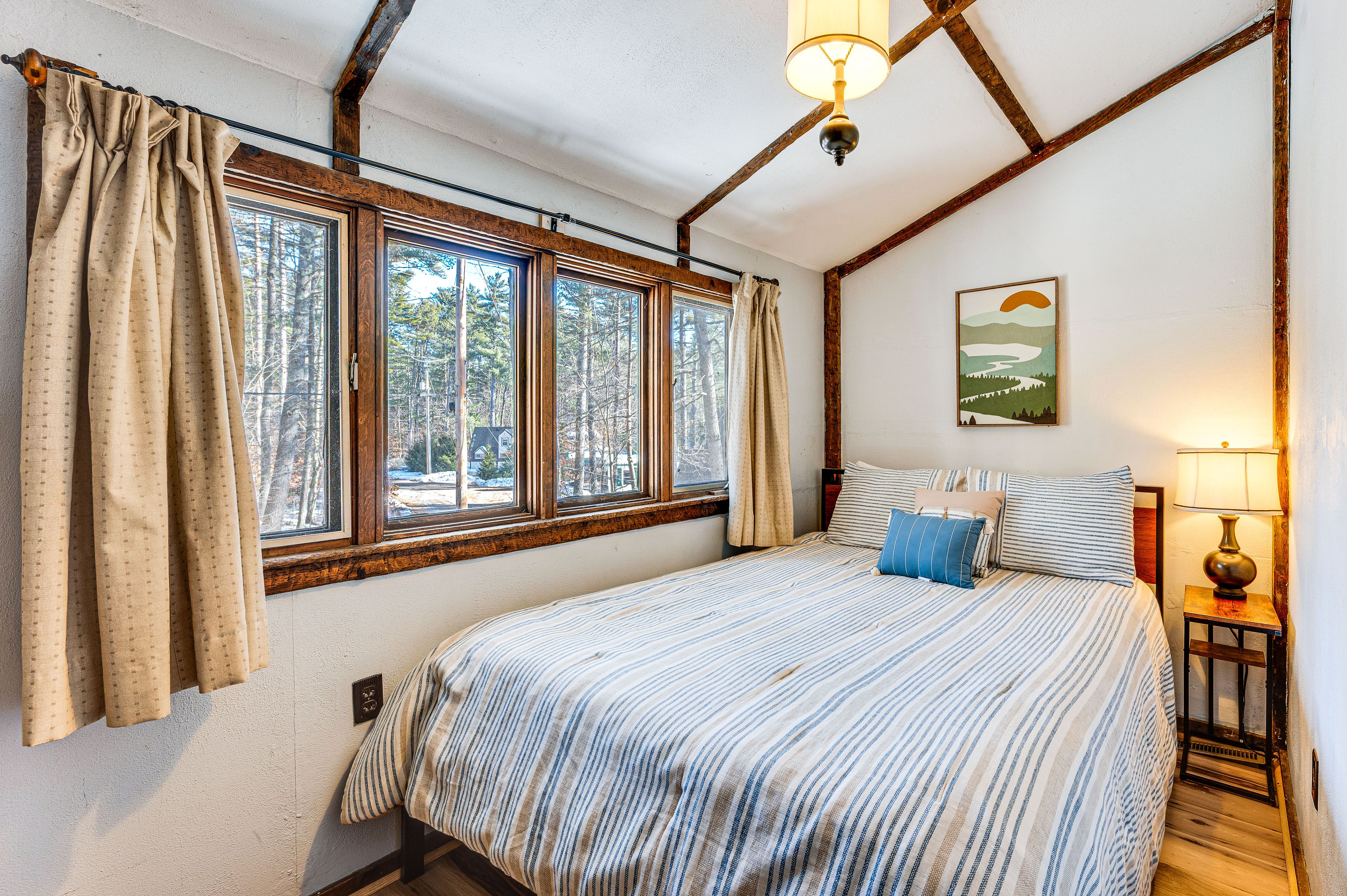 Bedroom 1 | Queen Bed | 2nd Floor