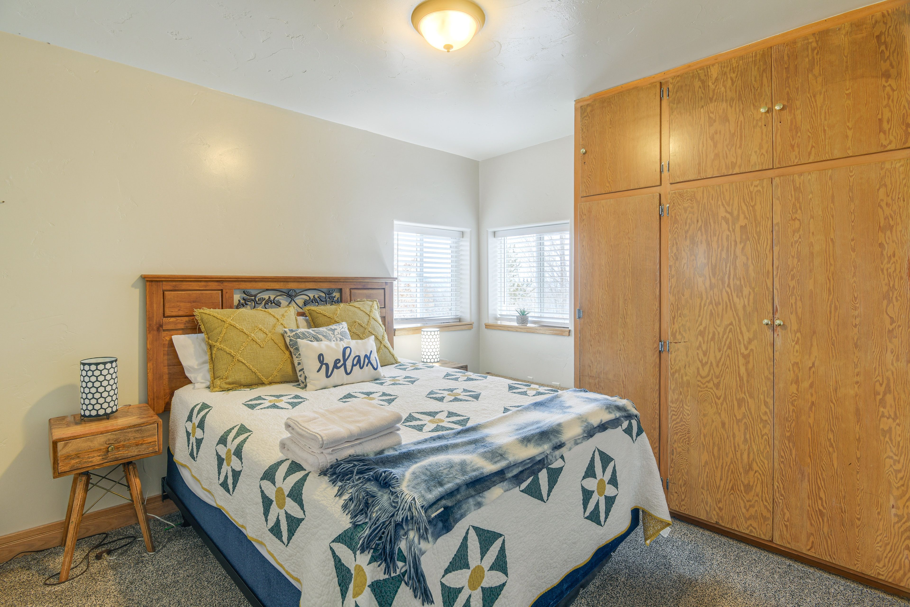 Bedroom 2 | 1st Floor | Queen Bed