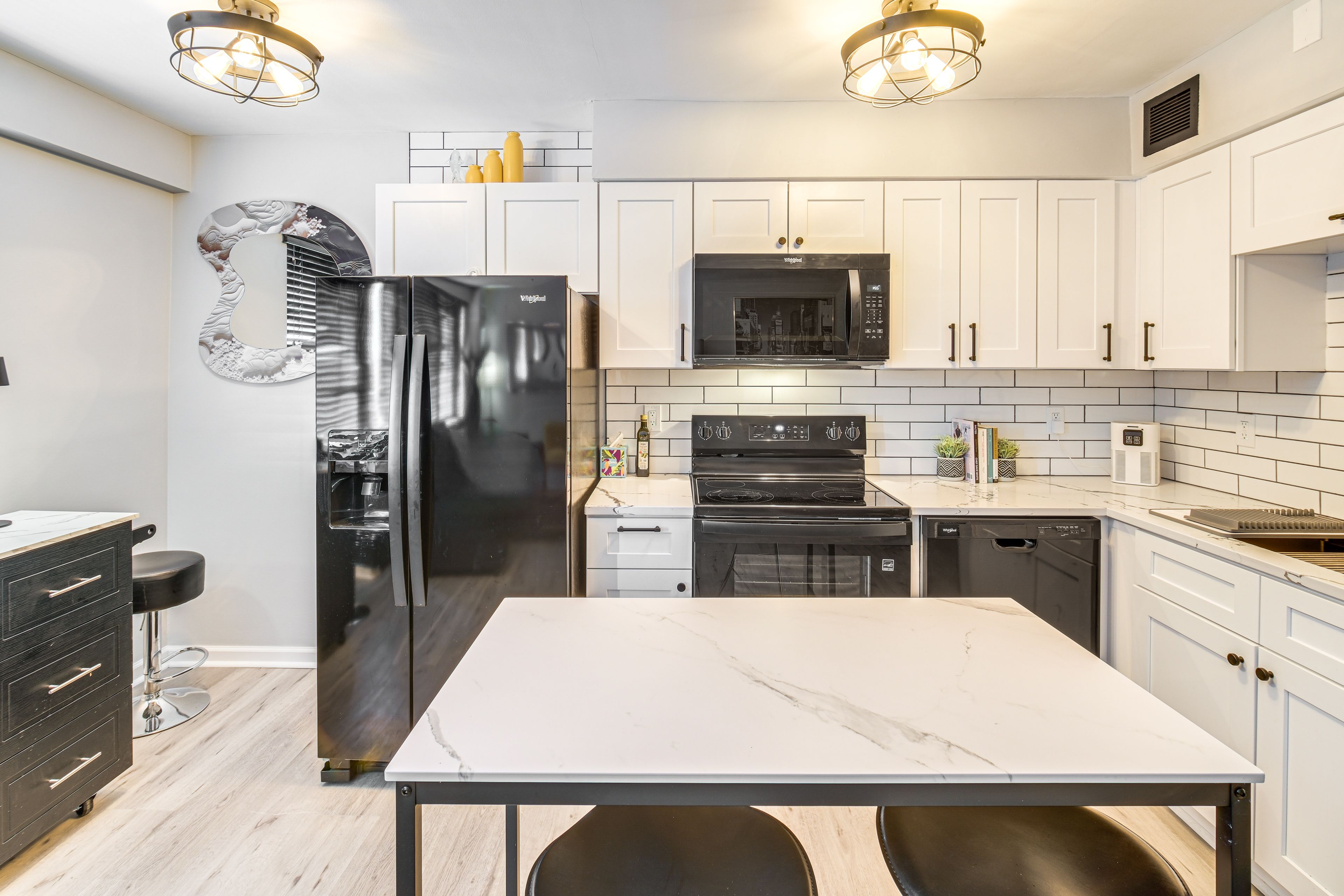 Kitchen | Cooking Basics | Single-Story Unit