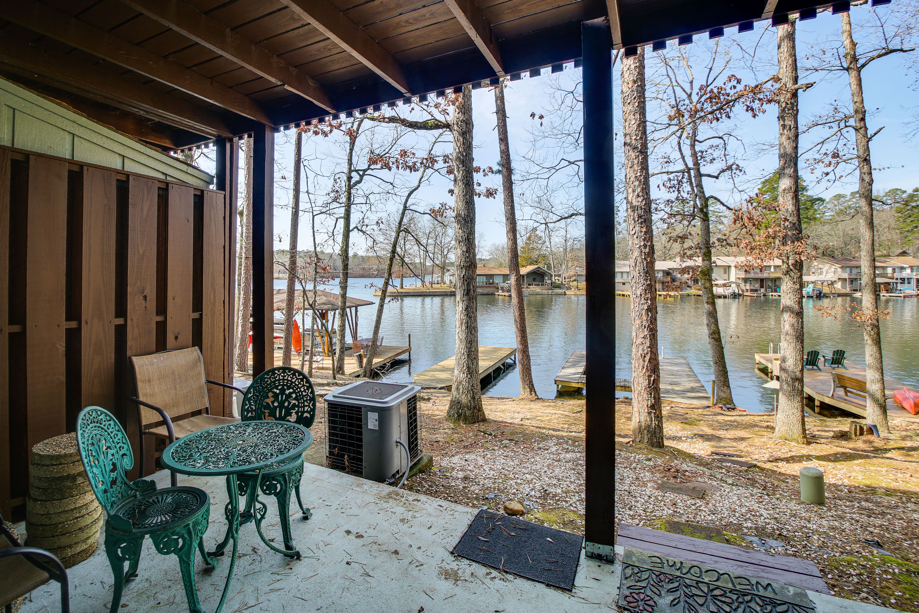 Patio | Outdoor Seating | Lower Level